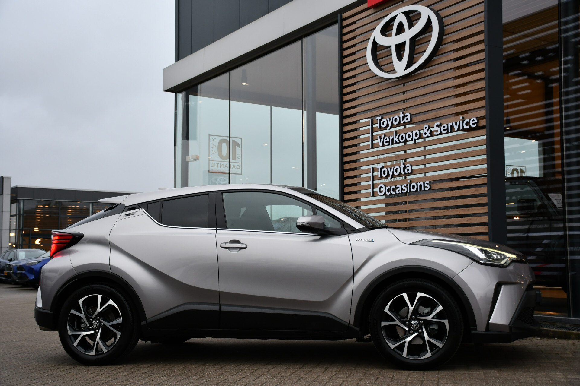 Toyota C-HR 2.0 Hybrid First Edition Automaat 184pk - Afbeelding 3
