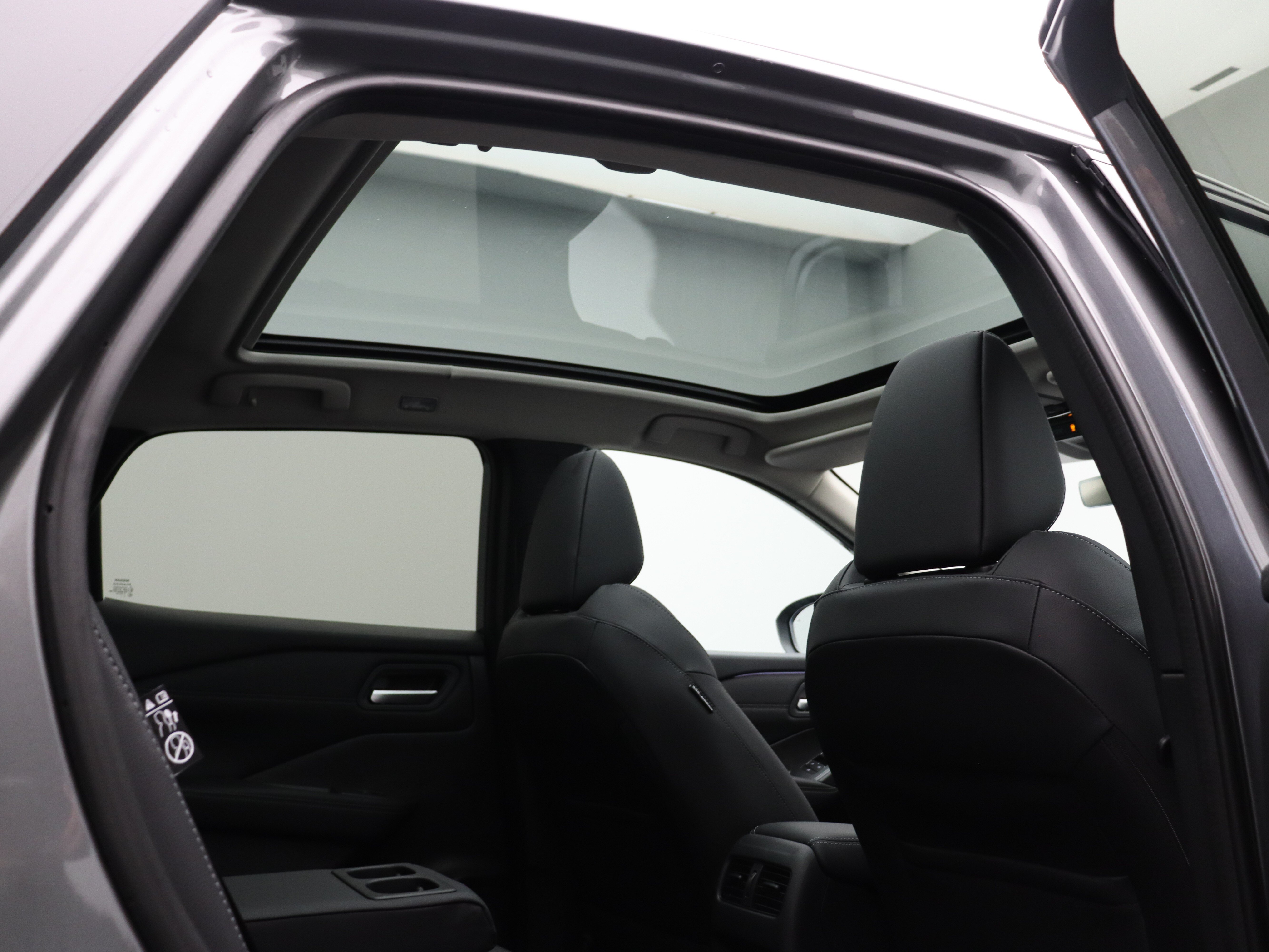 Nissan QASHQAI N-Connecta + Panoramisch glazen dak + Cold Pack Mild-Hybrid 158 Xtronic - Afbeelding 6