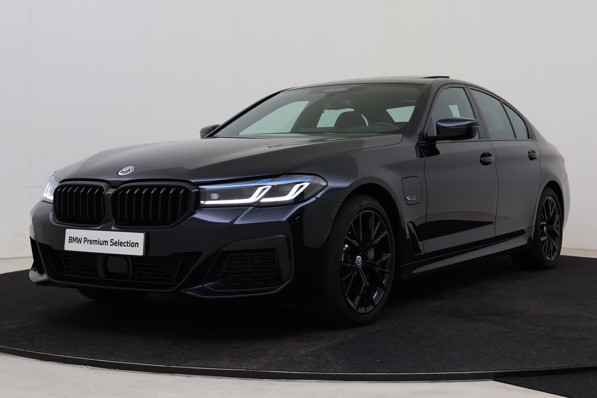 BMW 5 Serie 520e High Executive M Sport Automaat