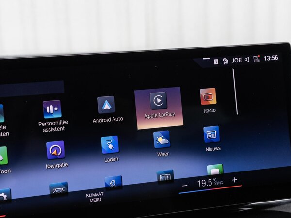 Apple Carplay/Android Auto