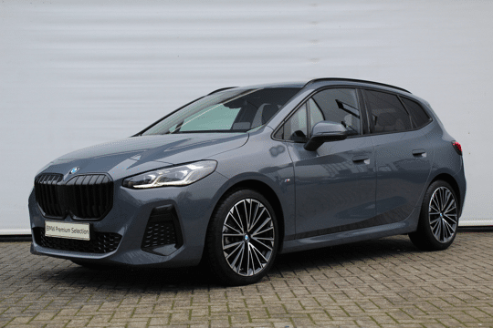 BMW 2 Serie Active Tourer 220i High Executive M Sport Automaat