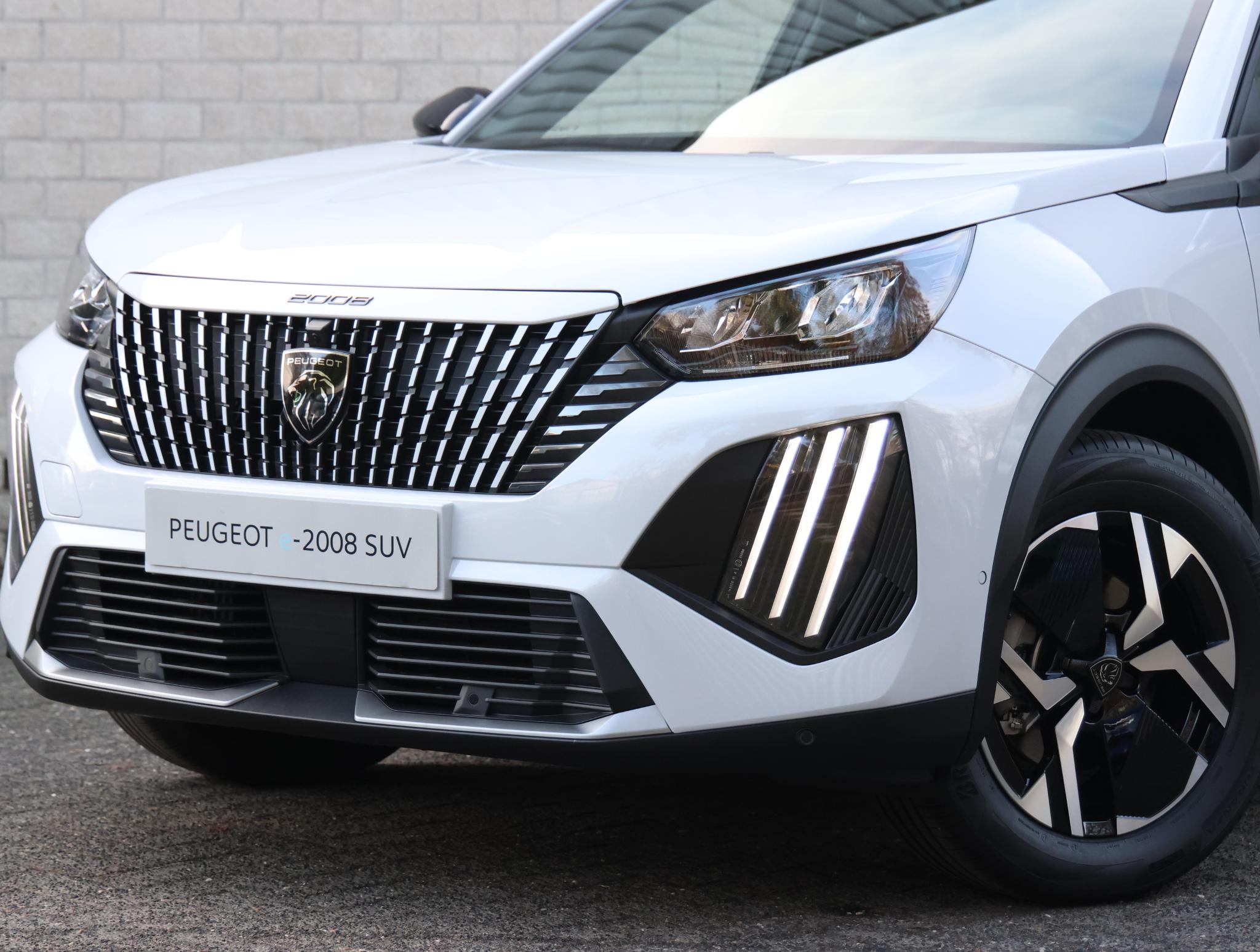 Peugeot 2008 1.2 Hybrid 145 Allure - Afbeelding 5