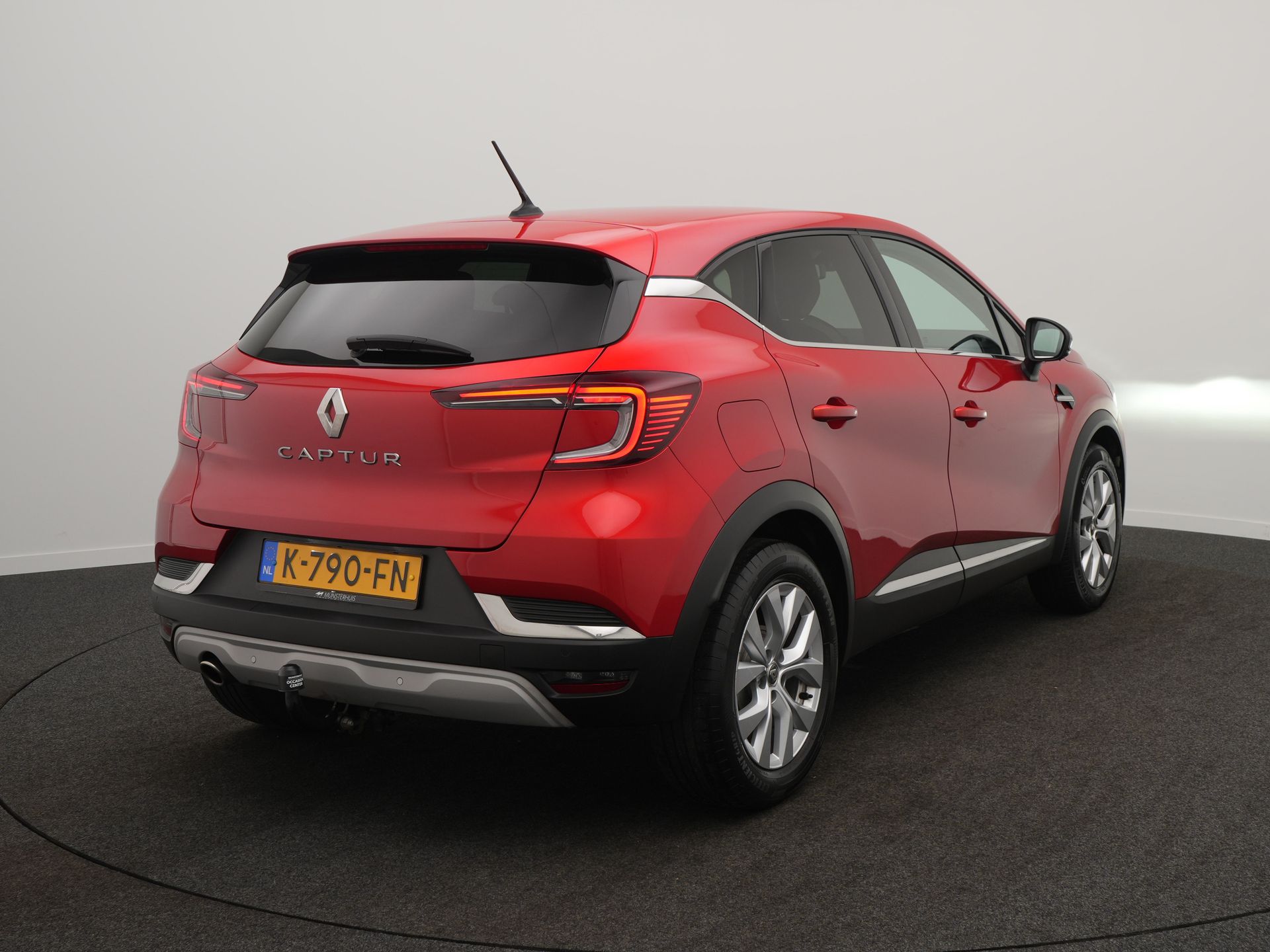 Renault Captur TCe 100 Intens - Occasion Lease vanaf €539 p/m - Afbeelding 5