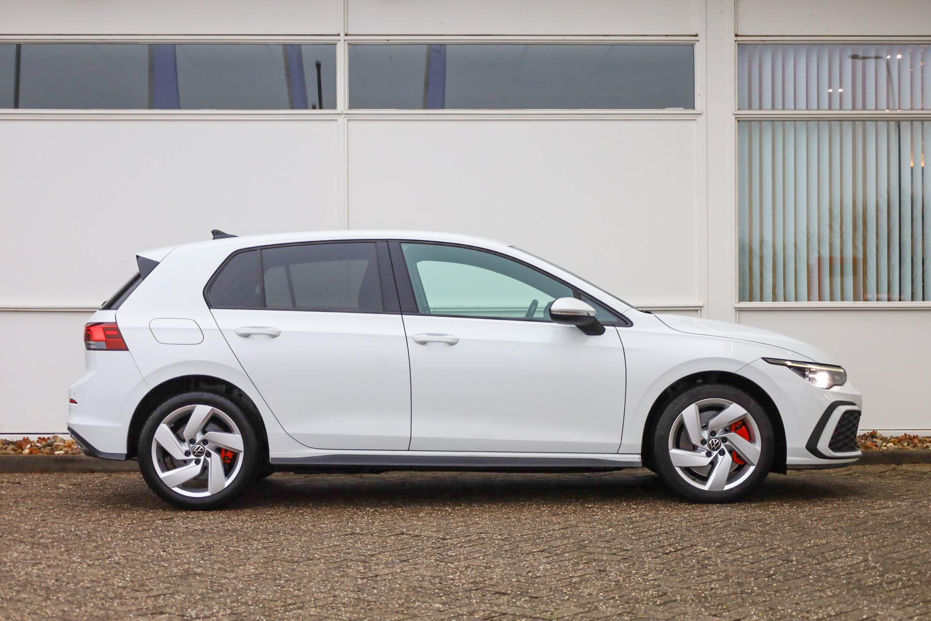 Volkswagen Golf GTE 1.4 eHybrid 245pk - Afbeelding 3