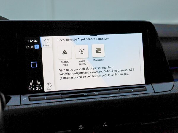 Apple Carplay/Android Auto