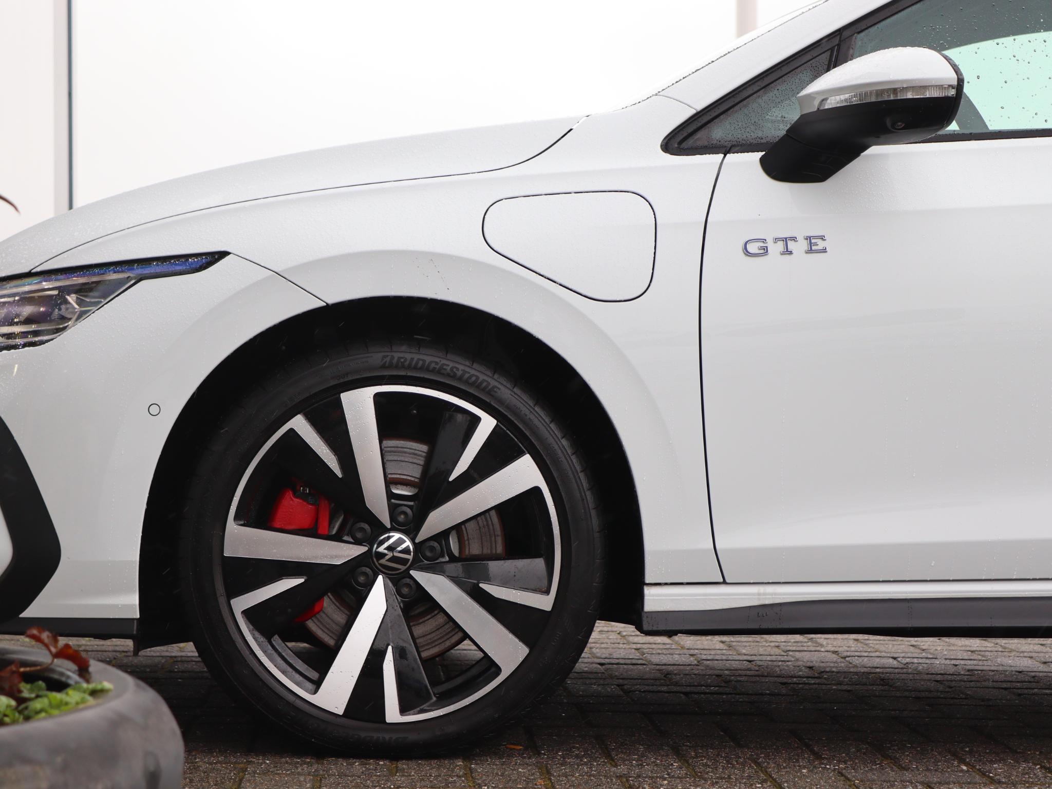 Volkswagen Golf 1.5 eHybrid 272 pk DSG GTE - Afbeelding 2