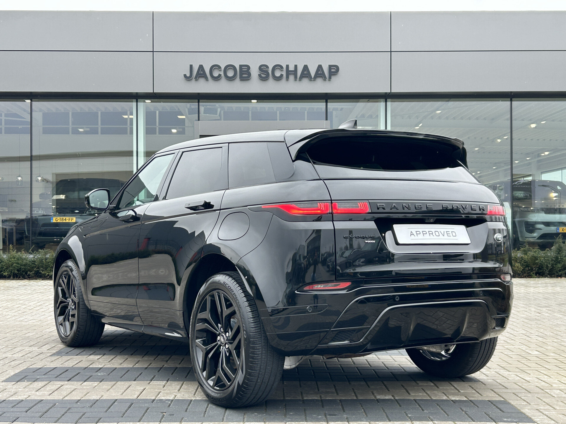 Land Rover Range Rover Evoque P300e 309pk AWD R-Dynamic SE - Afbeelding 5