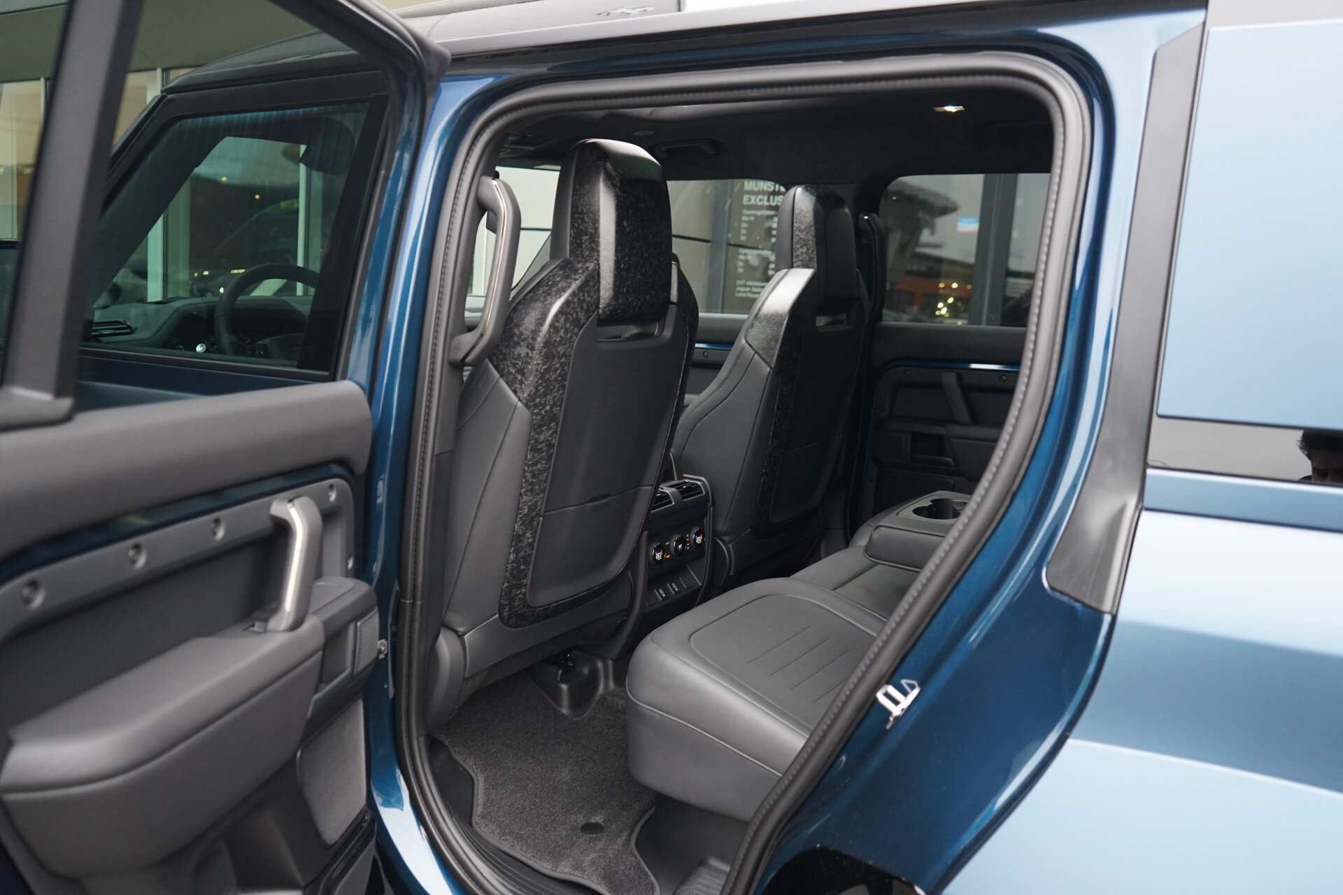 Land Rover Defender 110 4.4 P635 110 Octa - Afbeelding 5