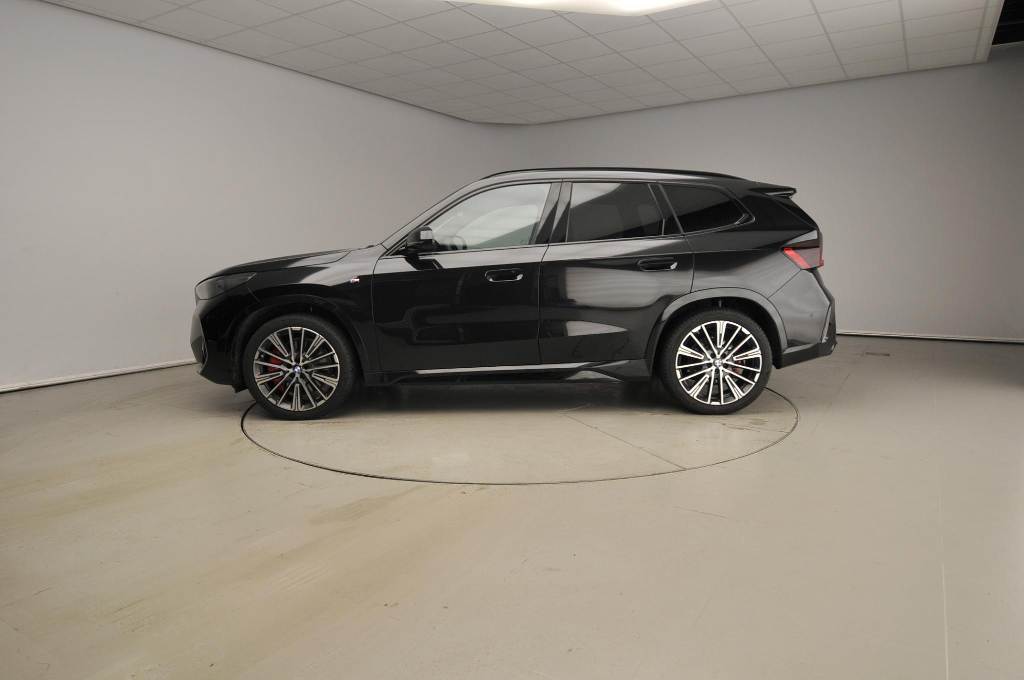 BMW X1 sDrive20i - Afbeelding 2