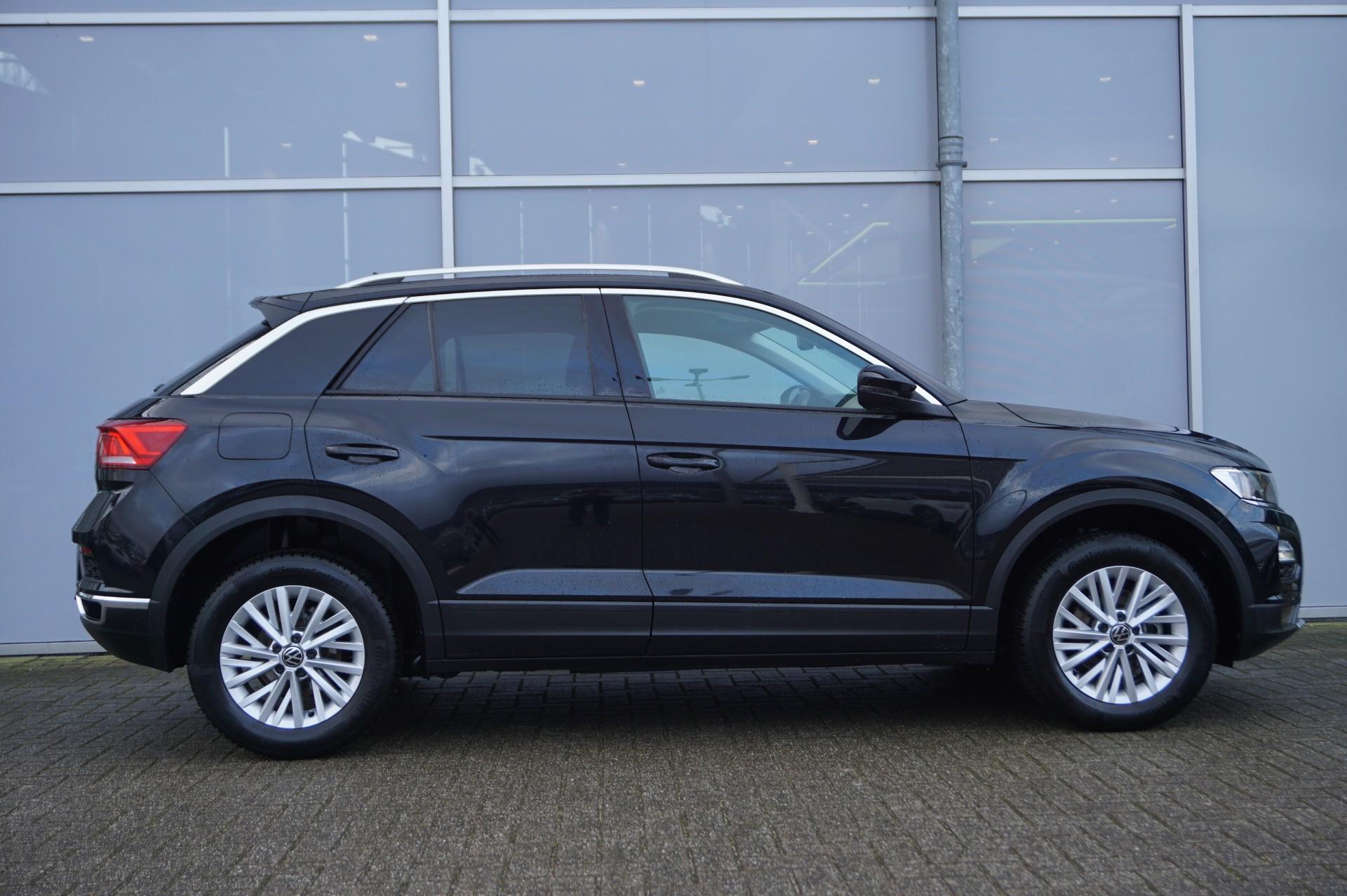 Volkswagen T-Roc 1.5 TSI 150pk DSG Style - Afbeelding 3