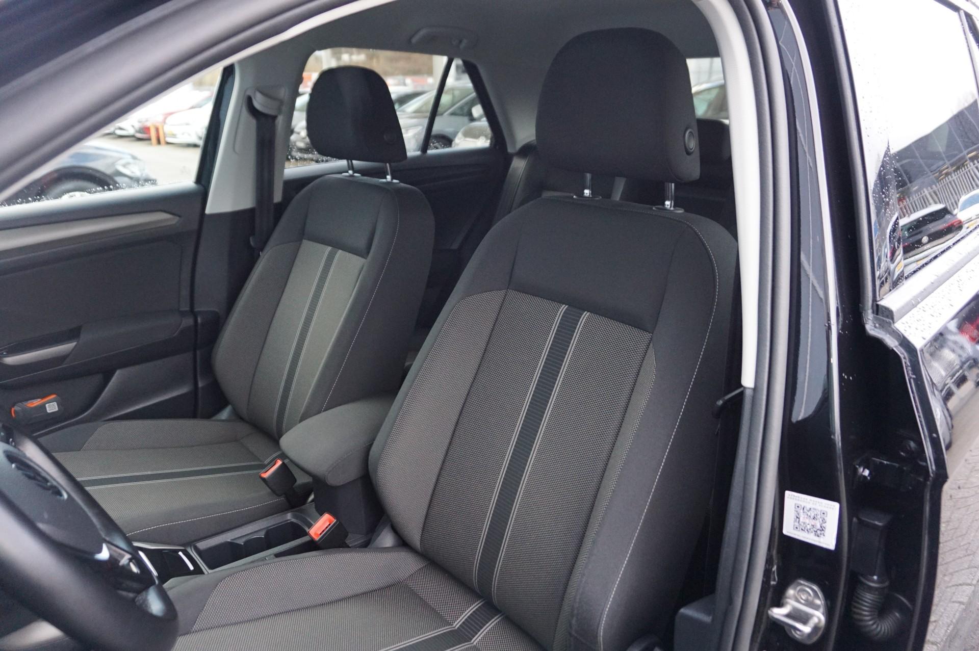 Volkswagen T-Roc 1.5 TSI 150pk DSG Style - Afbeelding 4