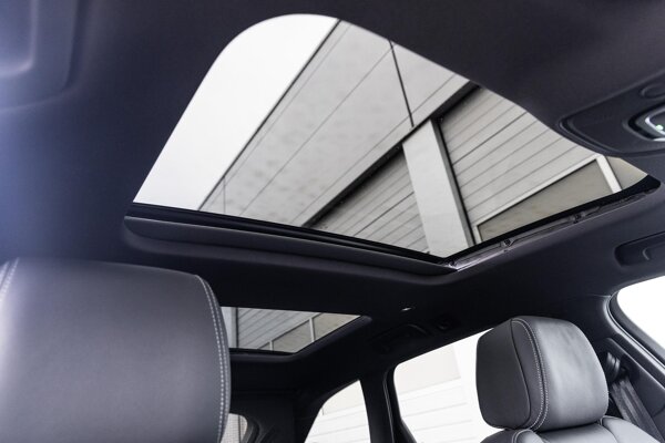 elektrisch glazen panorama-dak