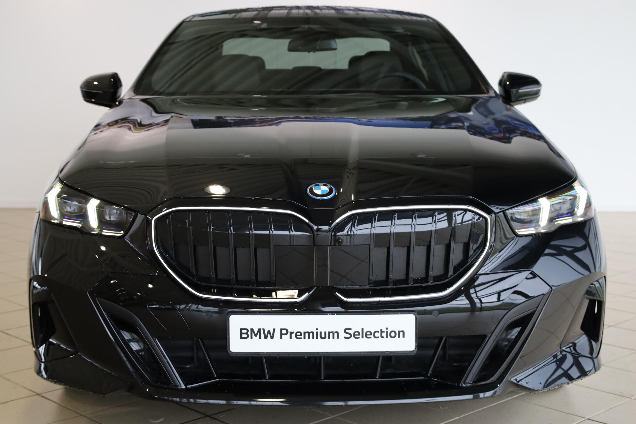 BMW 5 Serie Sedan 530e - Afbeelding 4