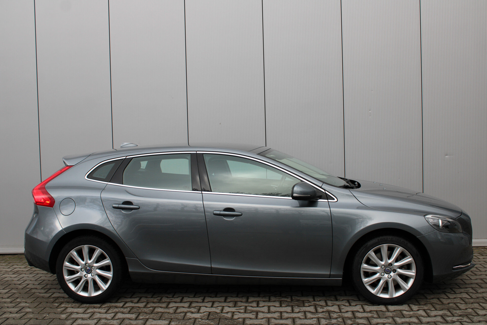 Volvo V40 T3 Automaat Momentum - Afbeelding 3