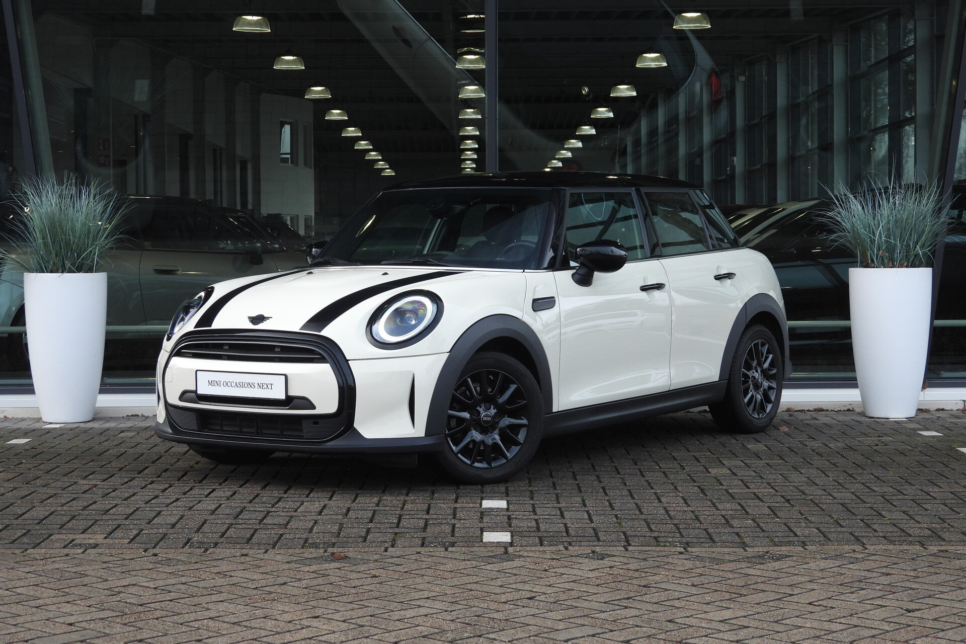 MINI Cooper Hatchback Classic