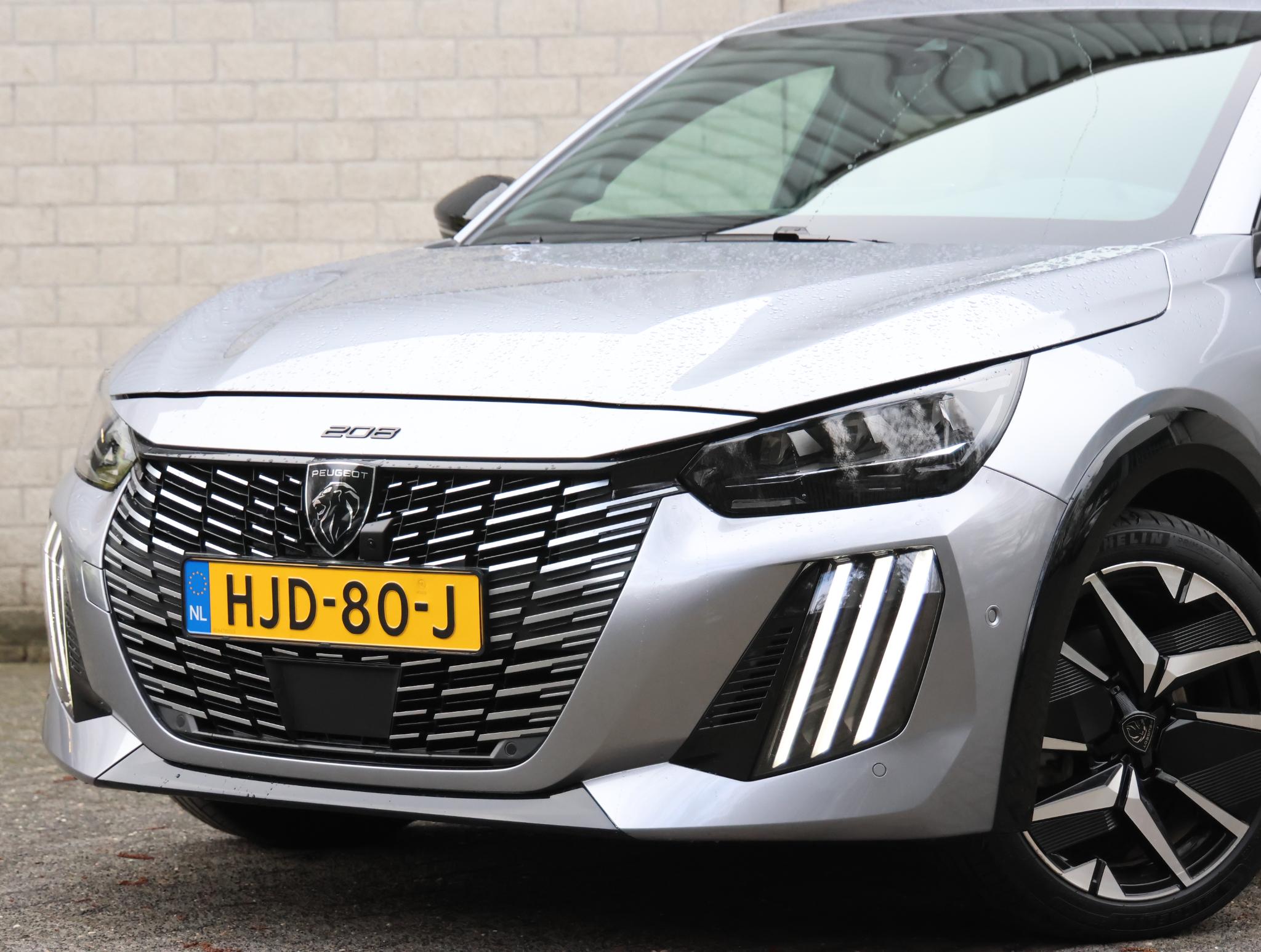 Peugeot 208 1.2 Hybrid 145 e-DCS6 GT - Afbeelding 5