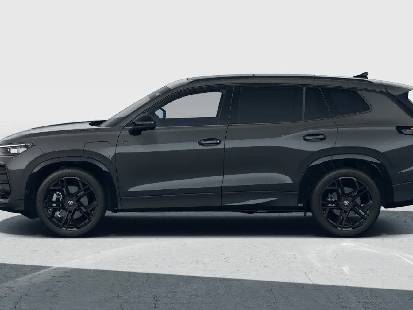 Volkswagen Tayron R-Line Edition 1.5 eHybrid 200 kW / 272 PK SUV 6 v - Afbeelding 2