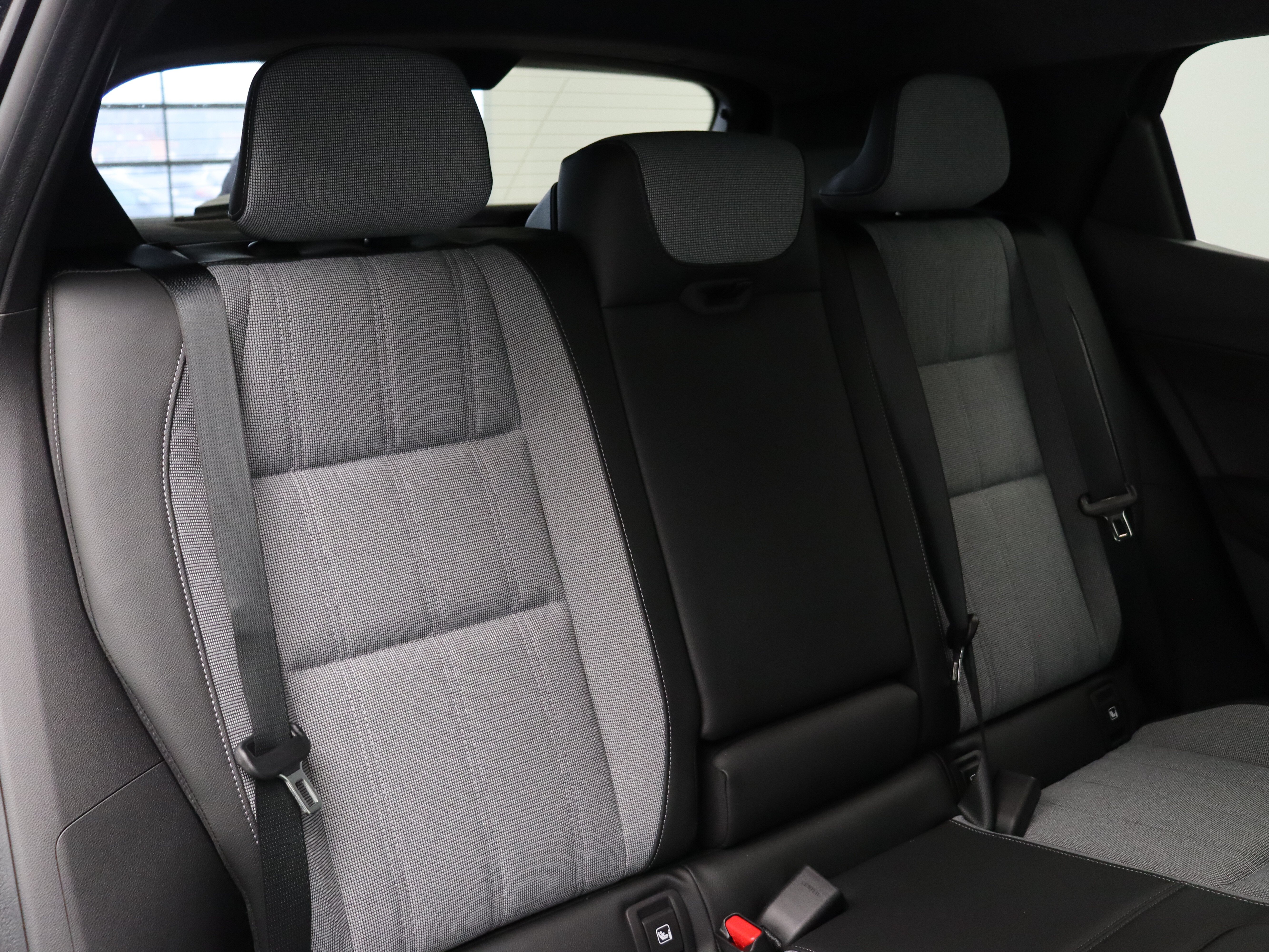 Mitsubishi Eclipse Cross Intense+ 87 kWh - Afbeelding 10
