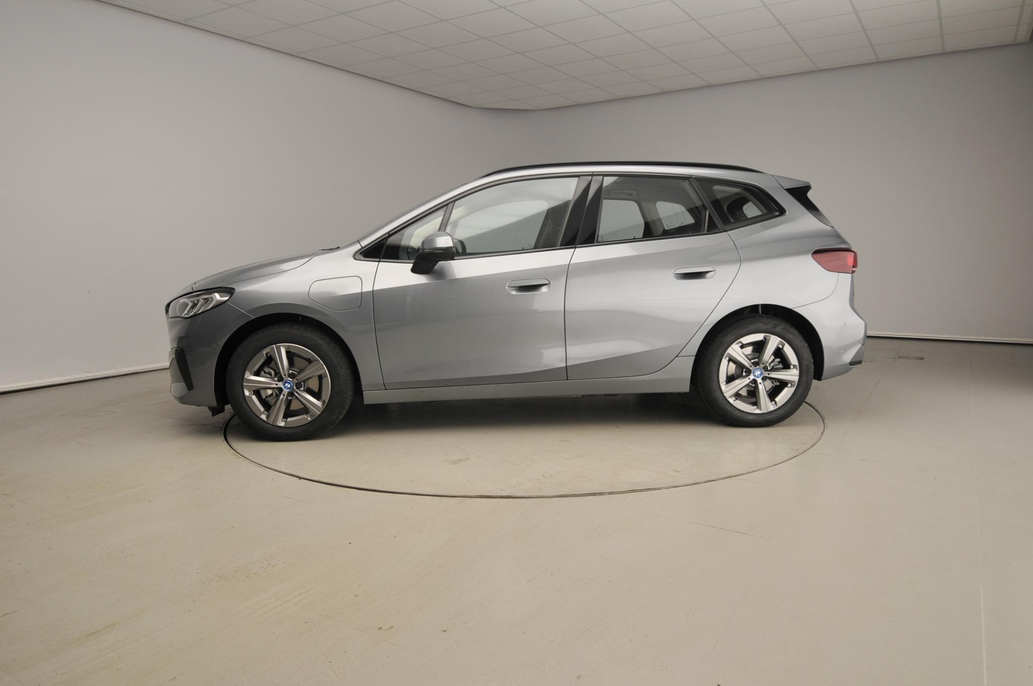 BMW 2 Serie Active Tourer 225e xDrive - Afbeelding 2