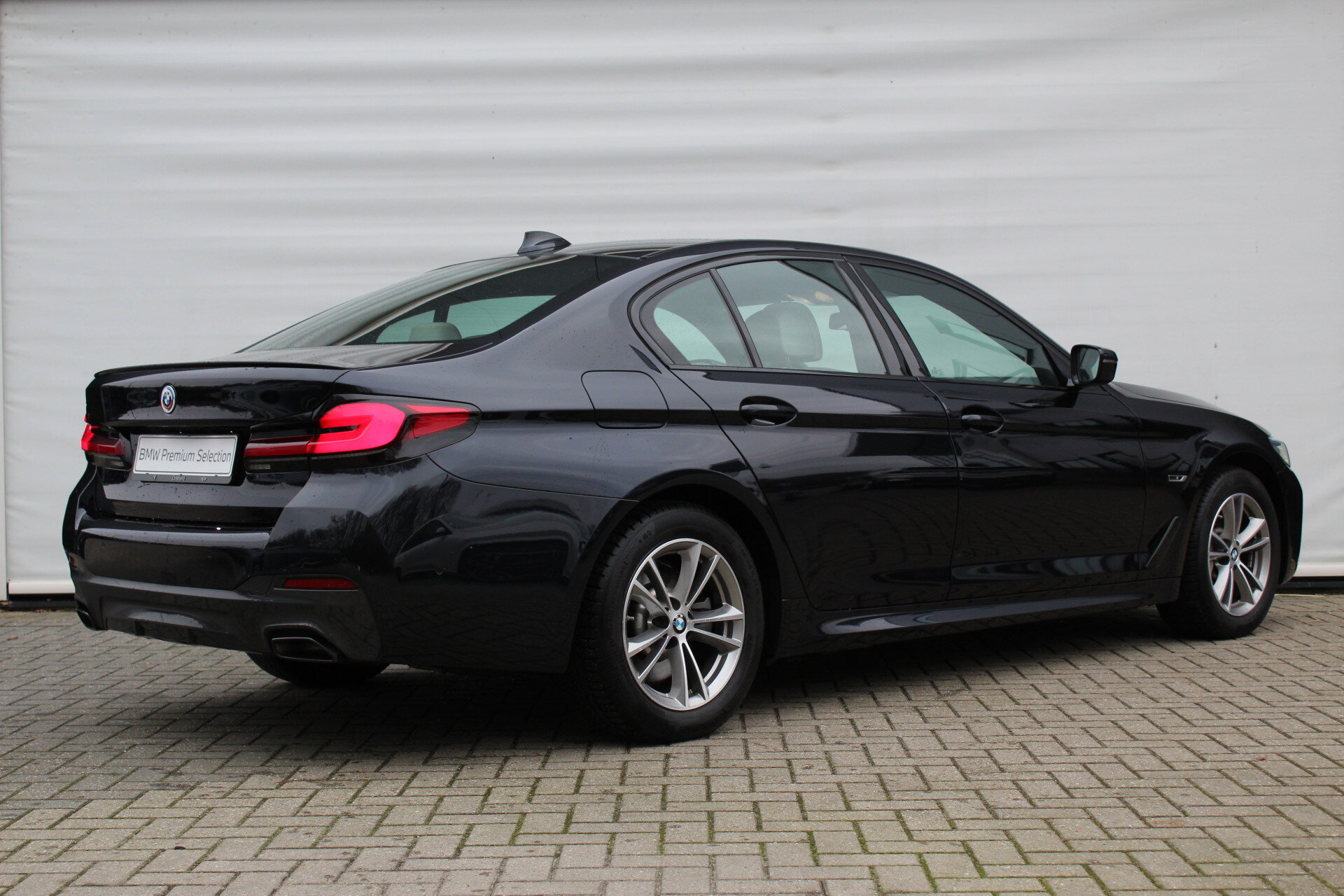 BMW 5 Serie 530e High Executive M Sport Automaat - Afbeelding 2