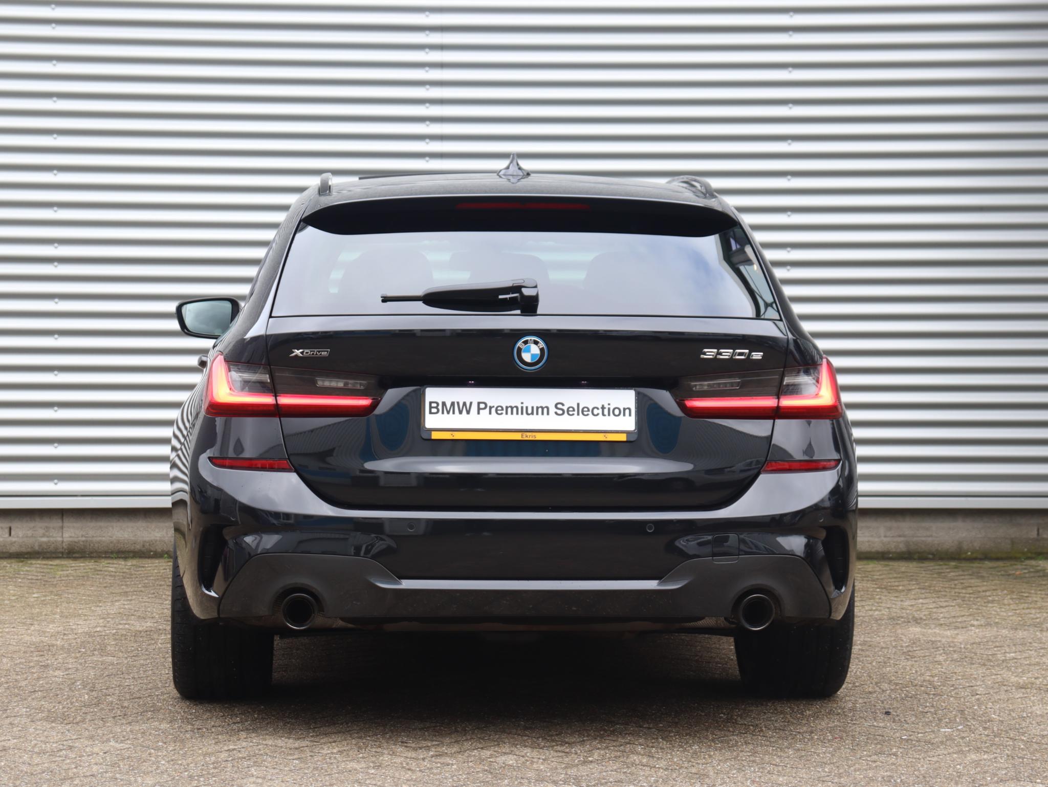 BMW 3 Serie Touring 330e xDrive - Afbeelding 4