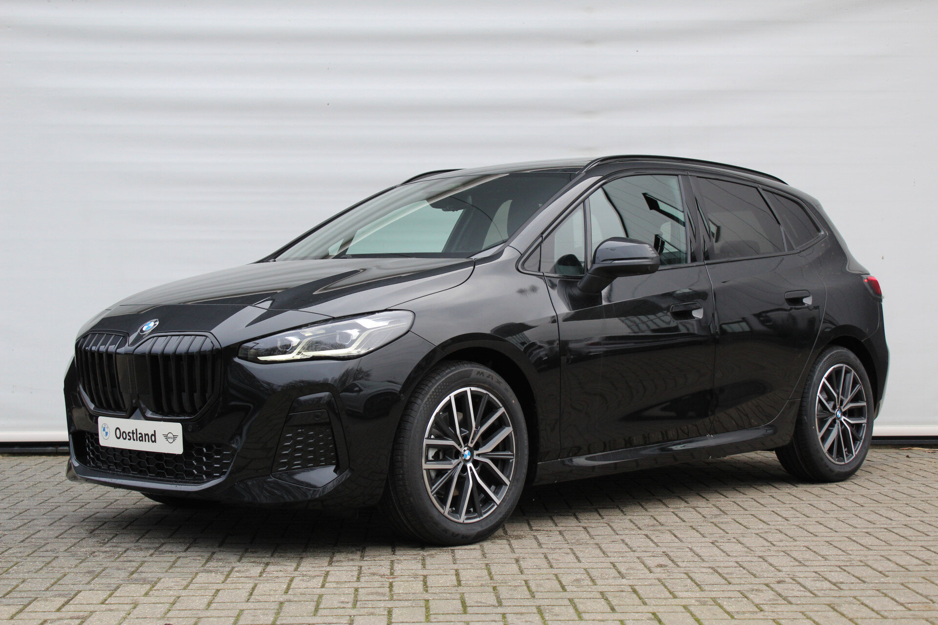 BMW 2 Serie Active Tourer 220i High Executive M Sport Automaat