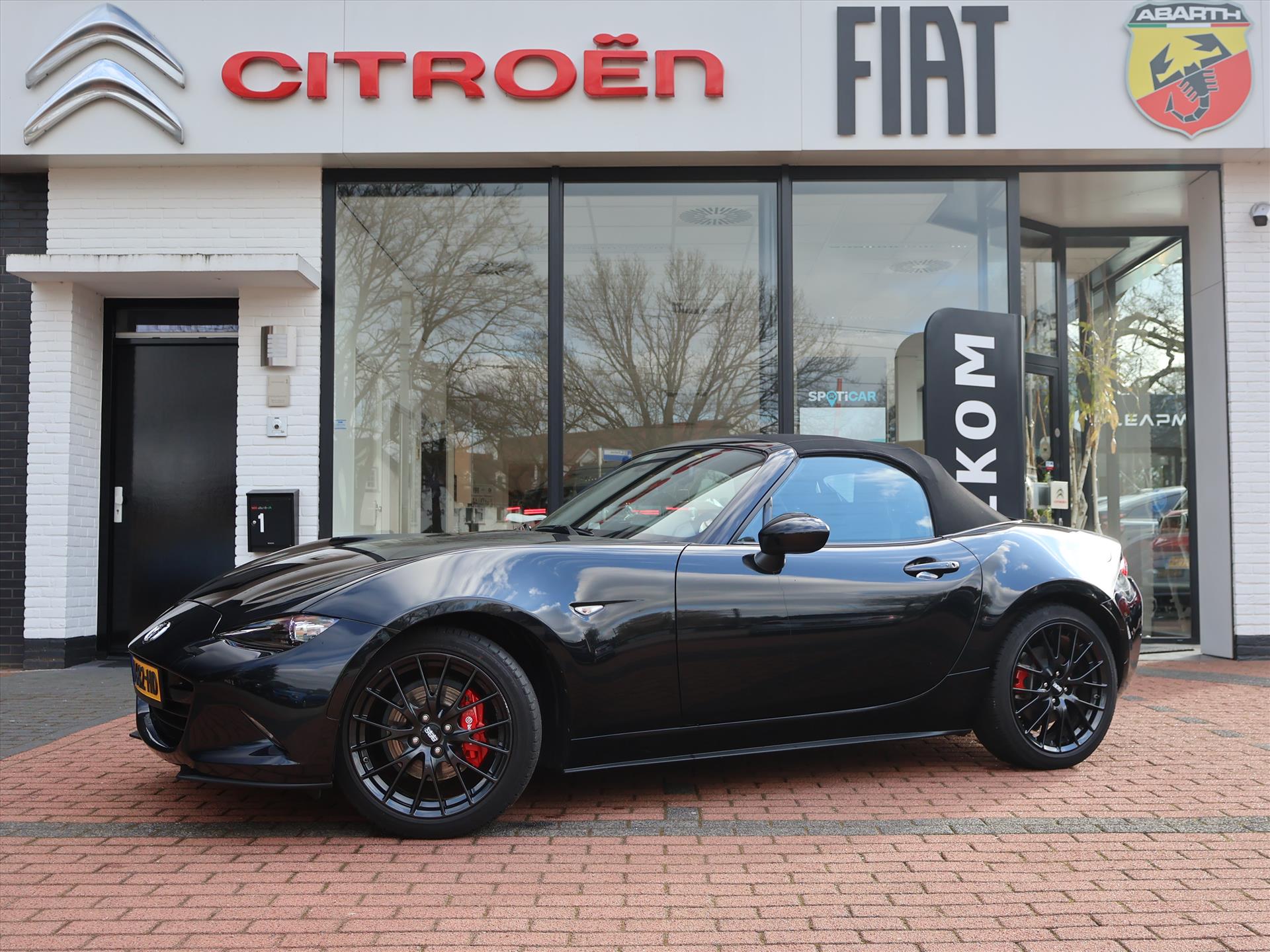 Mazda MX-5 Roadster 2.0 SkyActiv-G 184PK Homura, Rijklaarprijs | Bose Audio | Brembo Remklauwen | Recaro Seats - Afbeelding 2