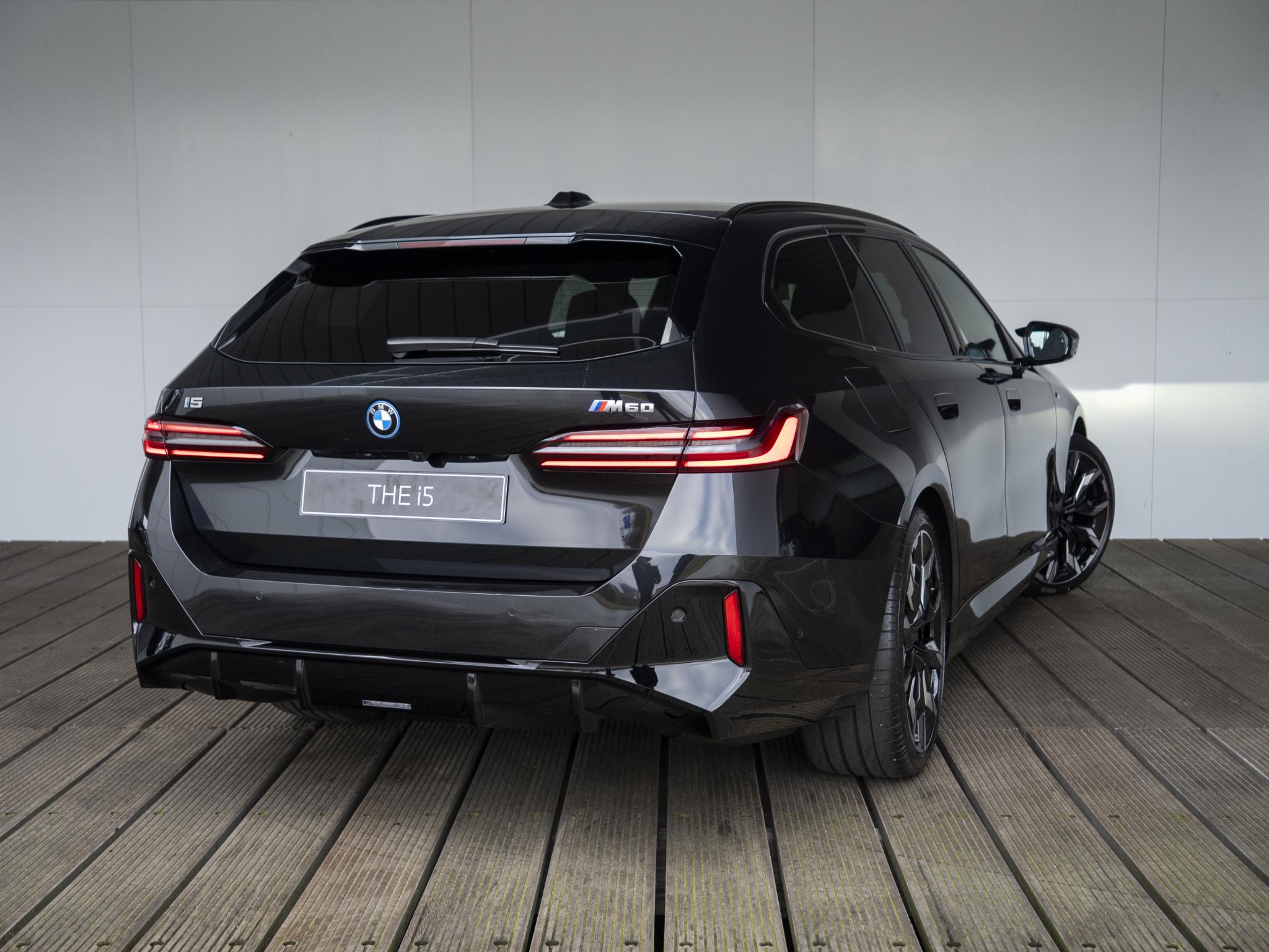 BMW i5 M60 xDrive Touring - Afbeelding 2