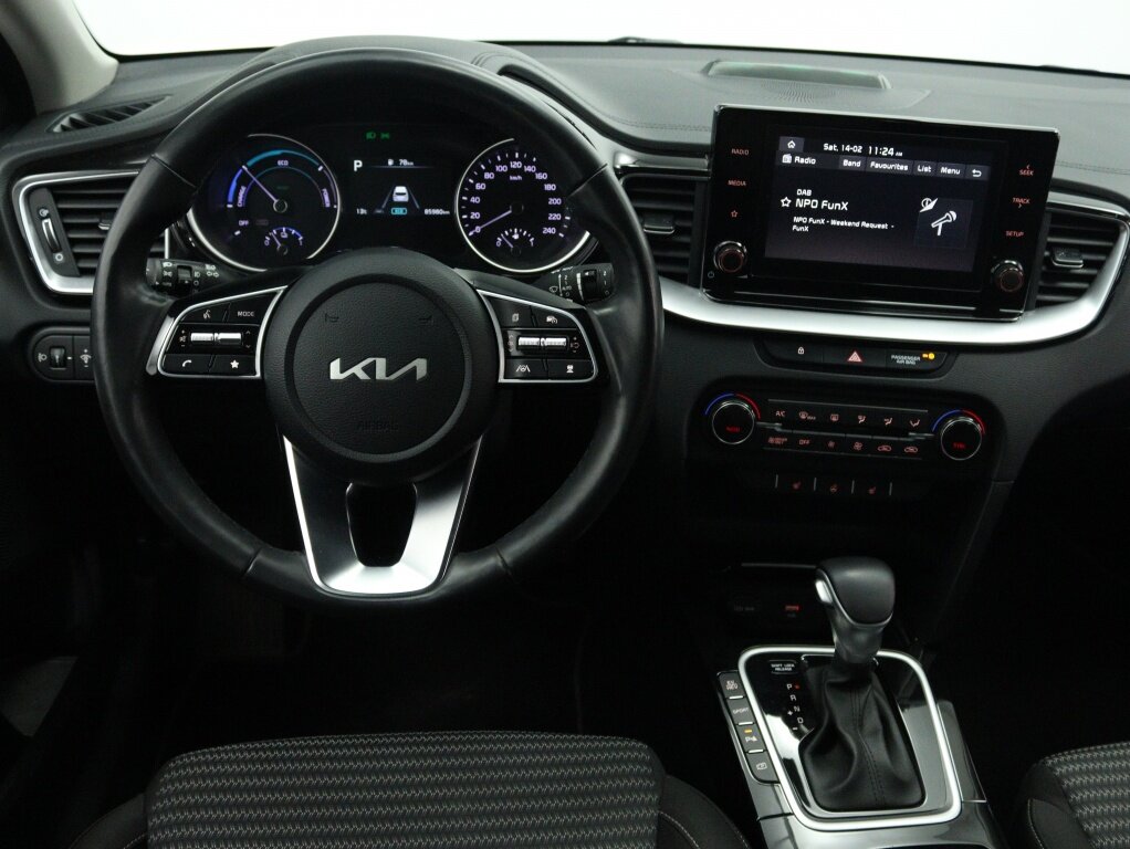 Kia Ceed Sportswagon 1.6 GDI PHEV Dynamic line | Carplay navigatie | Camera | Adaptie - Afbeelding 3