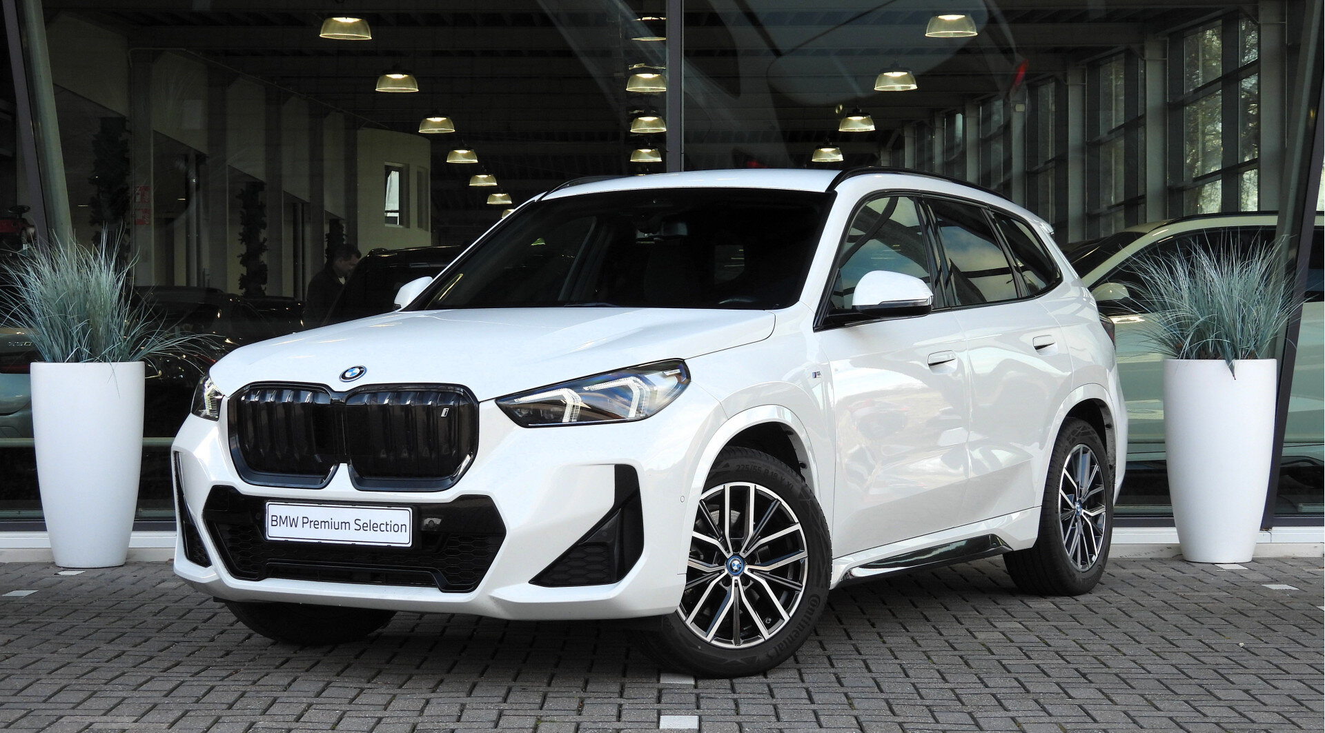 BMW iX1 xDrive30 M Sport