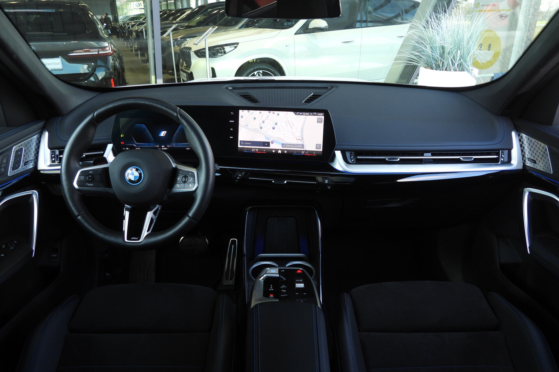 BMW iX1 xDrive30 M Sport - Afbeelding 3