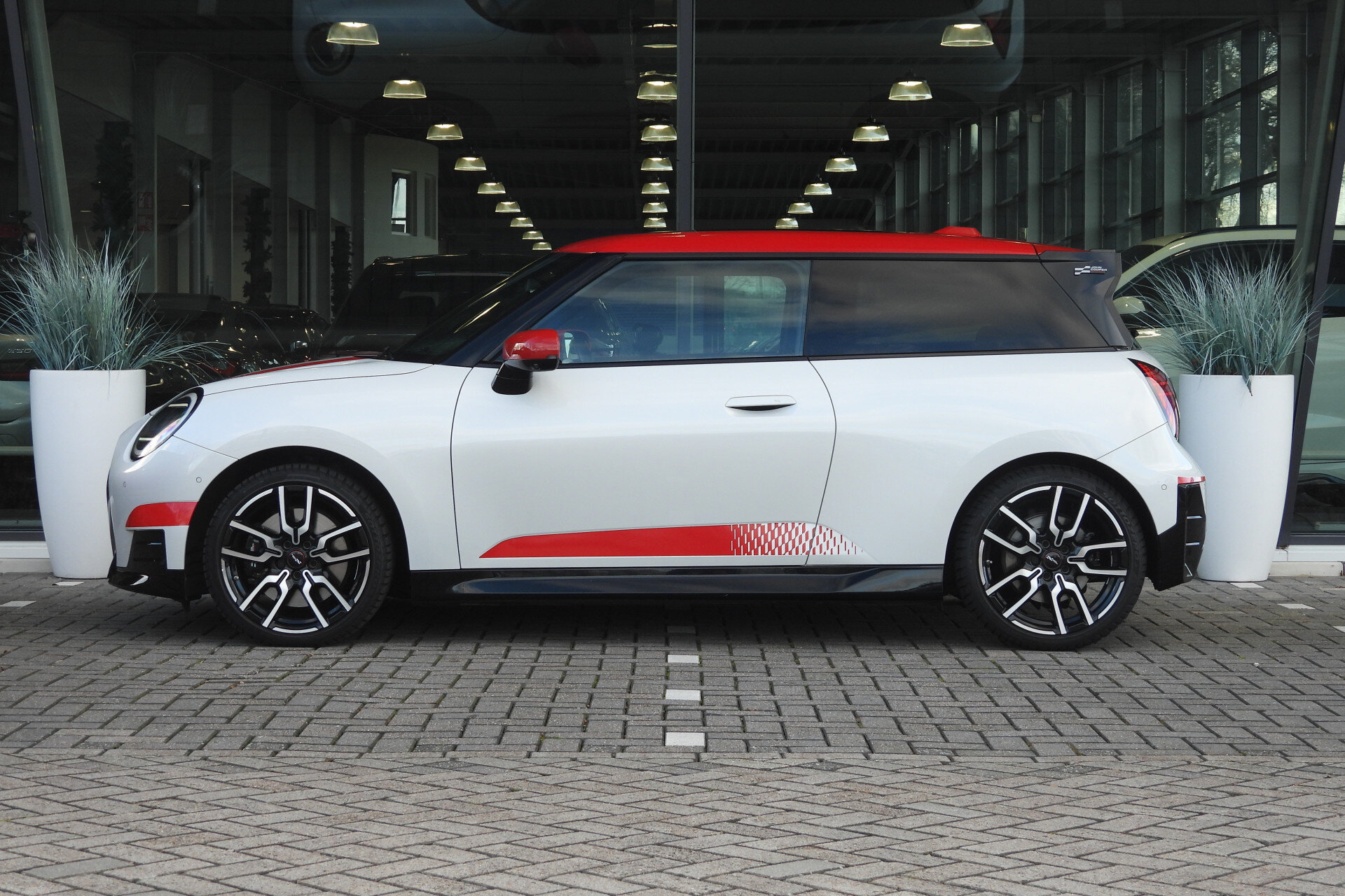 MINI Electric Hatchback Cooper SE - Afbeelding 5