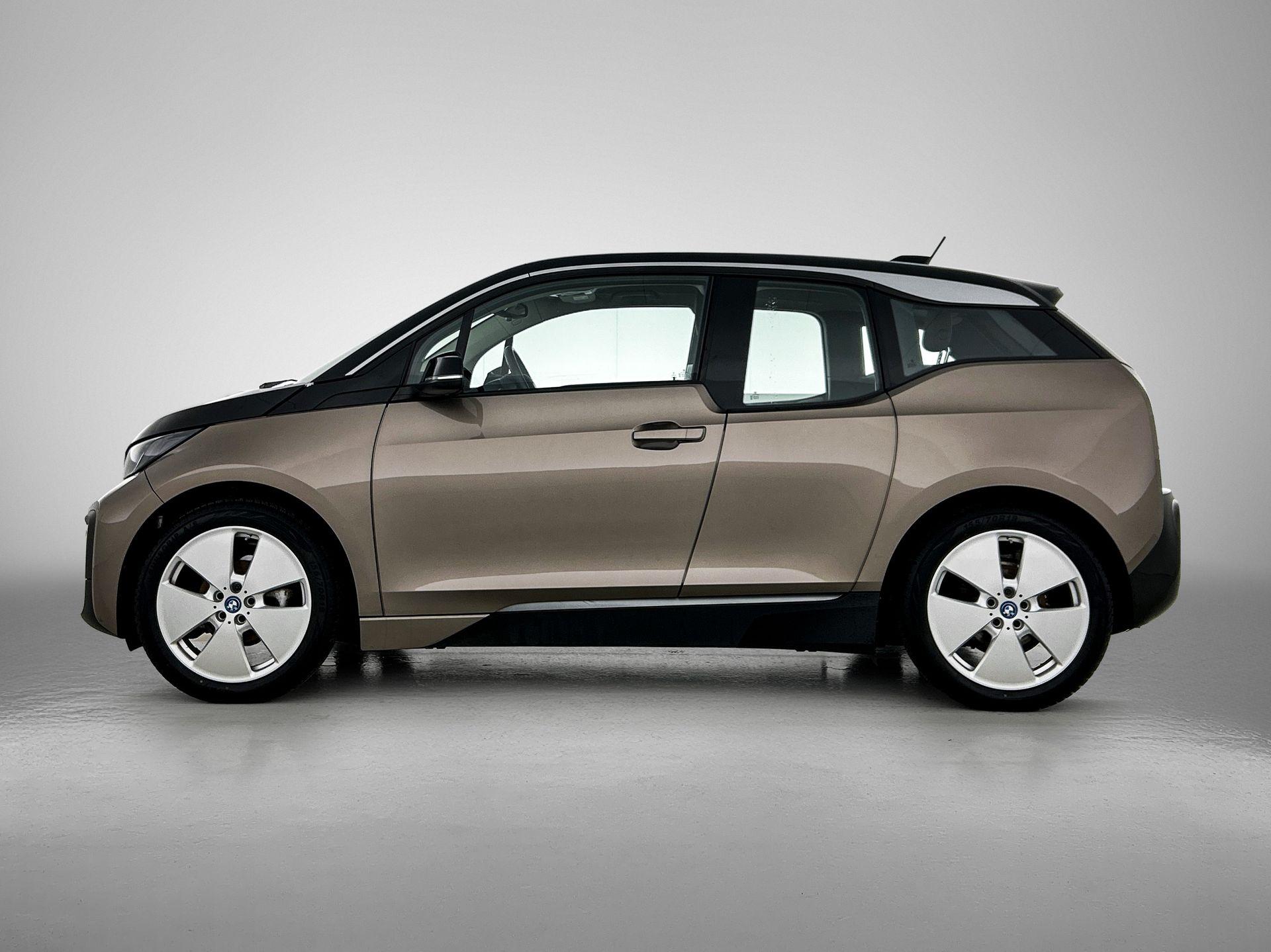 BMW i3 Basis 120Ah 42 kWh 170pk Automaat - Afbeelding 4