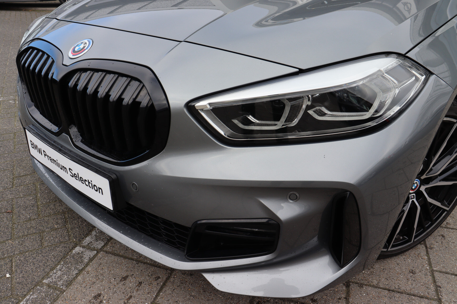 BMW 1 Serie 118i Executive M Sport Automaat - Afbeelding 2