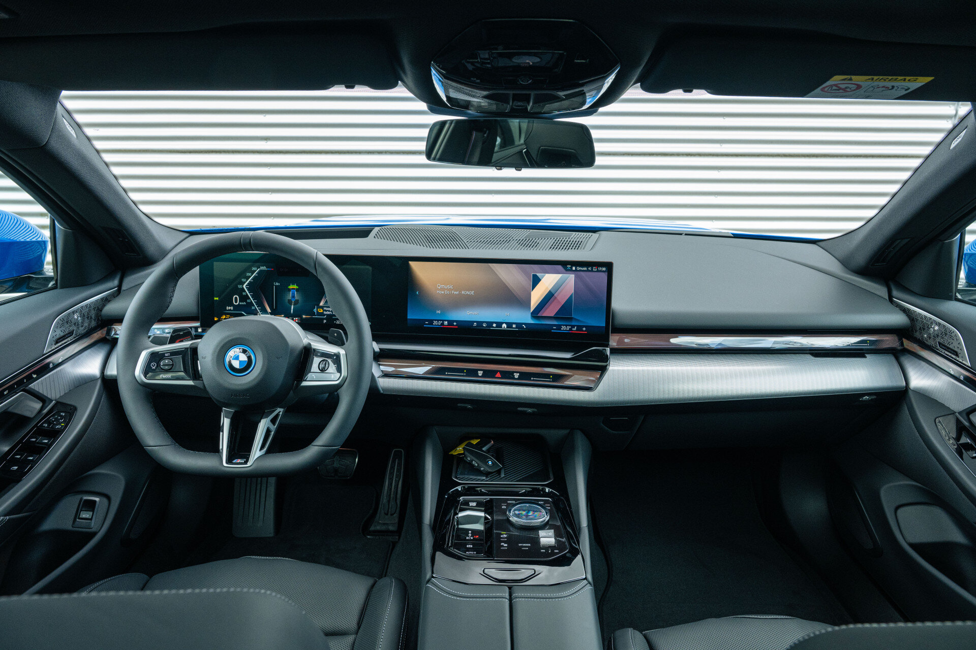 BMW 5 Serie Touring 530e M Sport Automaat - Afbeelding 4