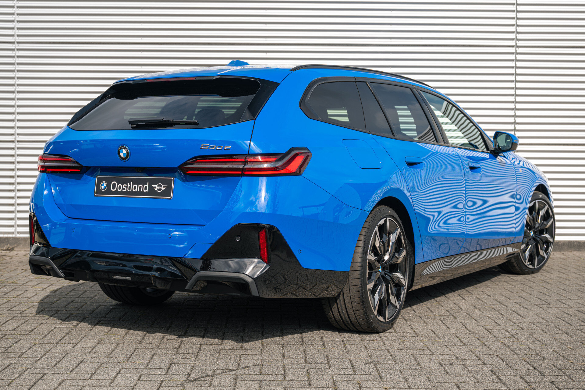 BMW 5 Serie Touring 530e M Sport Automaat - Afbeelding 5