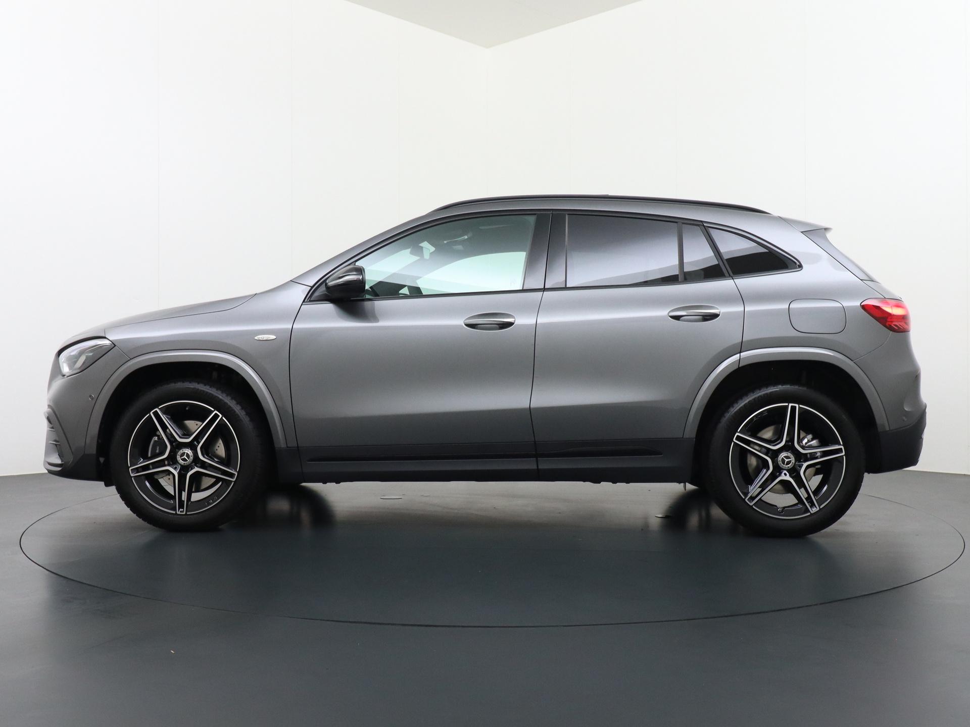 Mercedes-Benz GLA-klasse 250 e Business Solution AMG - Afbeelding 3