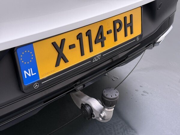 Trekhaak met ESP®-aanhangwagenstabilisatie