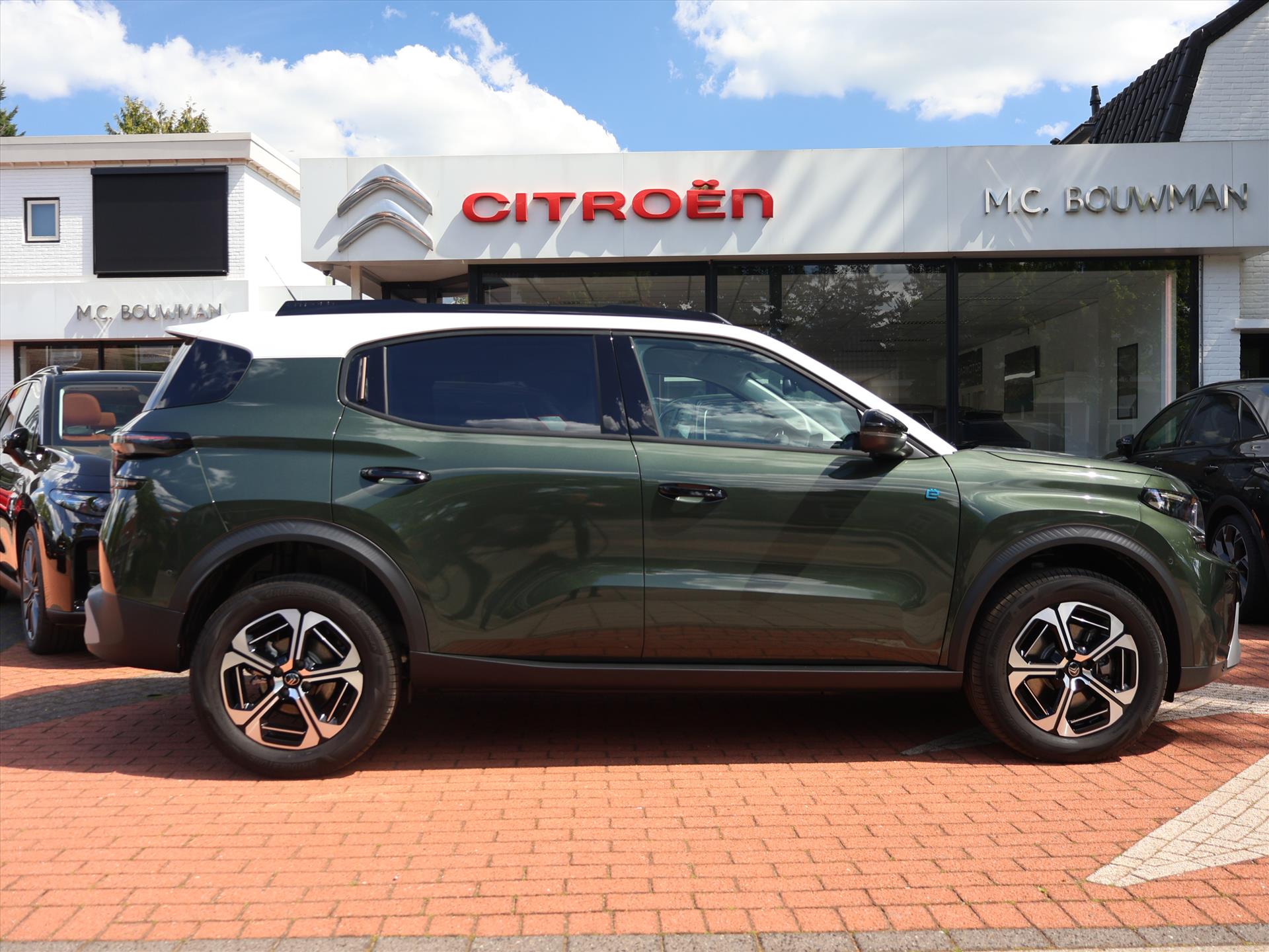 Citroën ë-C3 Aircross EV 44kWh 113PK Automaat Max, Rijklaarprijs | Navigatie | Camera | 17 inch Lichtmetalen wielen - Afbeelding 3