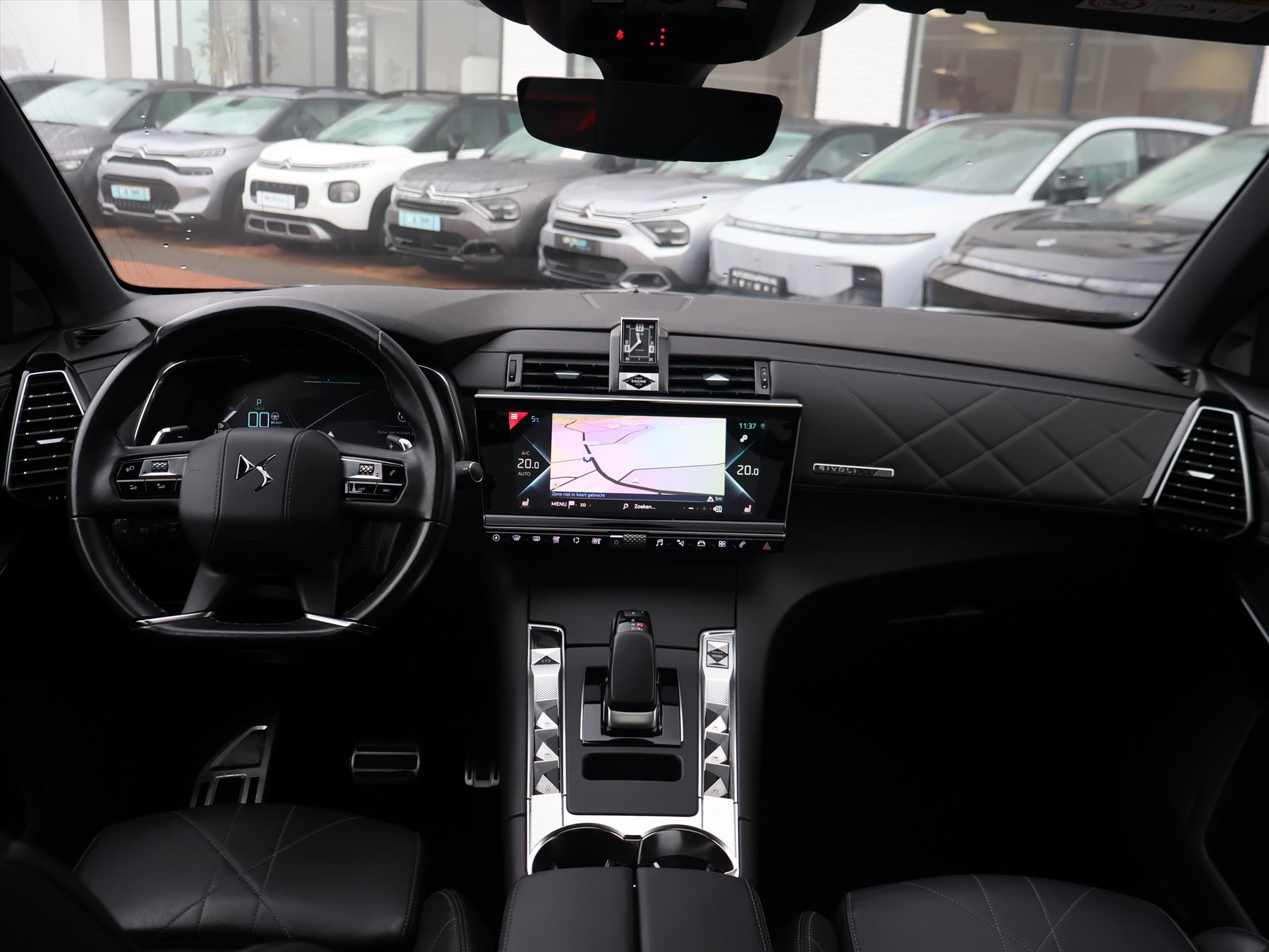 DS DS 7 Crossback E-TENSE Plug-in hybride 300PK e-EAT8 Aut. 4x4 Rivoli, Rijklaarprijs | Panoramadak | Leder | Navigatie | Adaptieve Cruise - Afbeelding 5