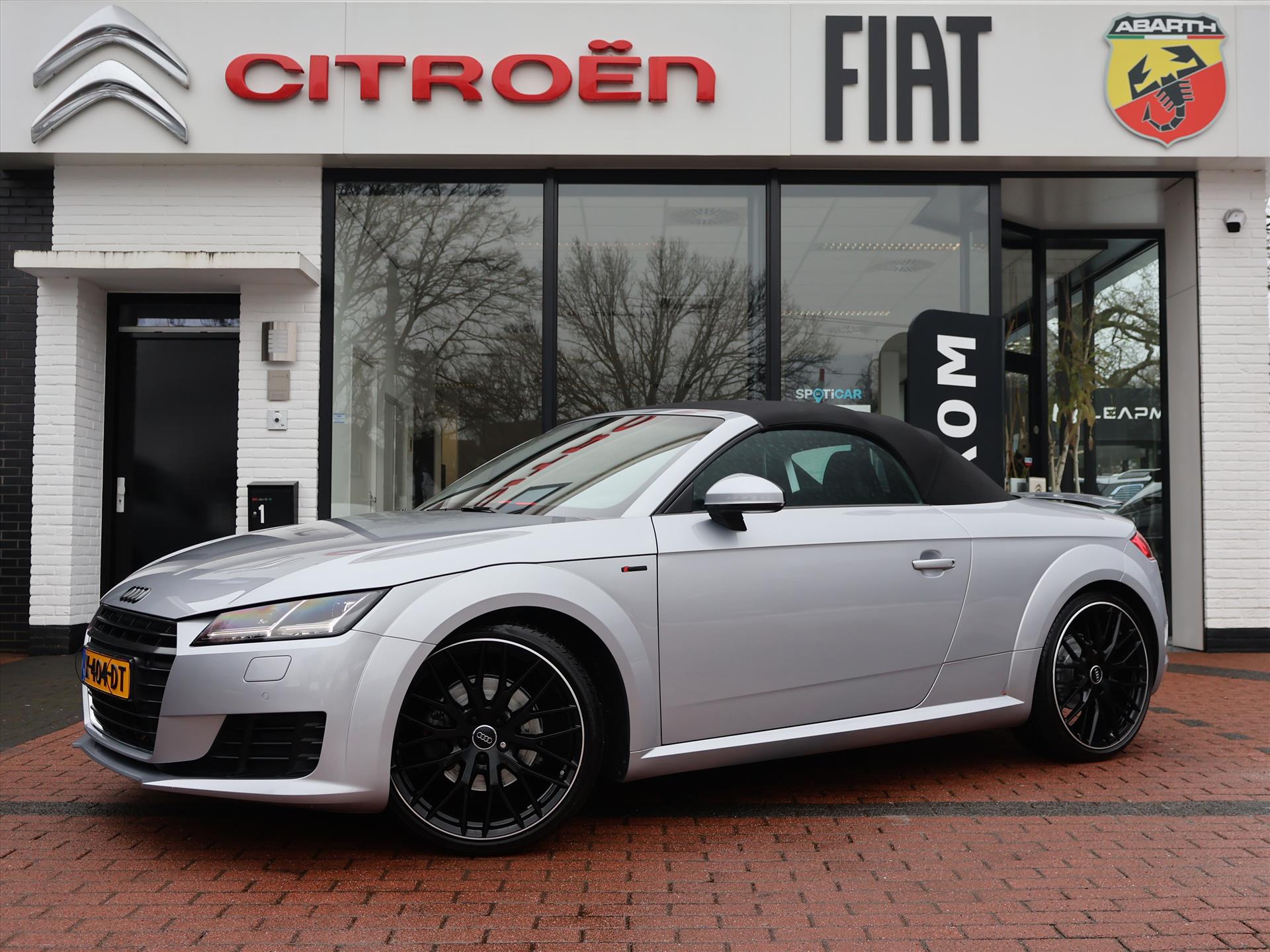 Audi TT Roadster 1.8 TFSI 180PK Pro Line RS Edition, Rijklaarprijs | Climate Control | Stoelverwarming | 20 inch wielen | Camera - Afbeelding 2