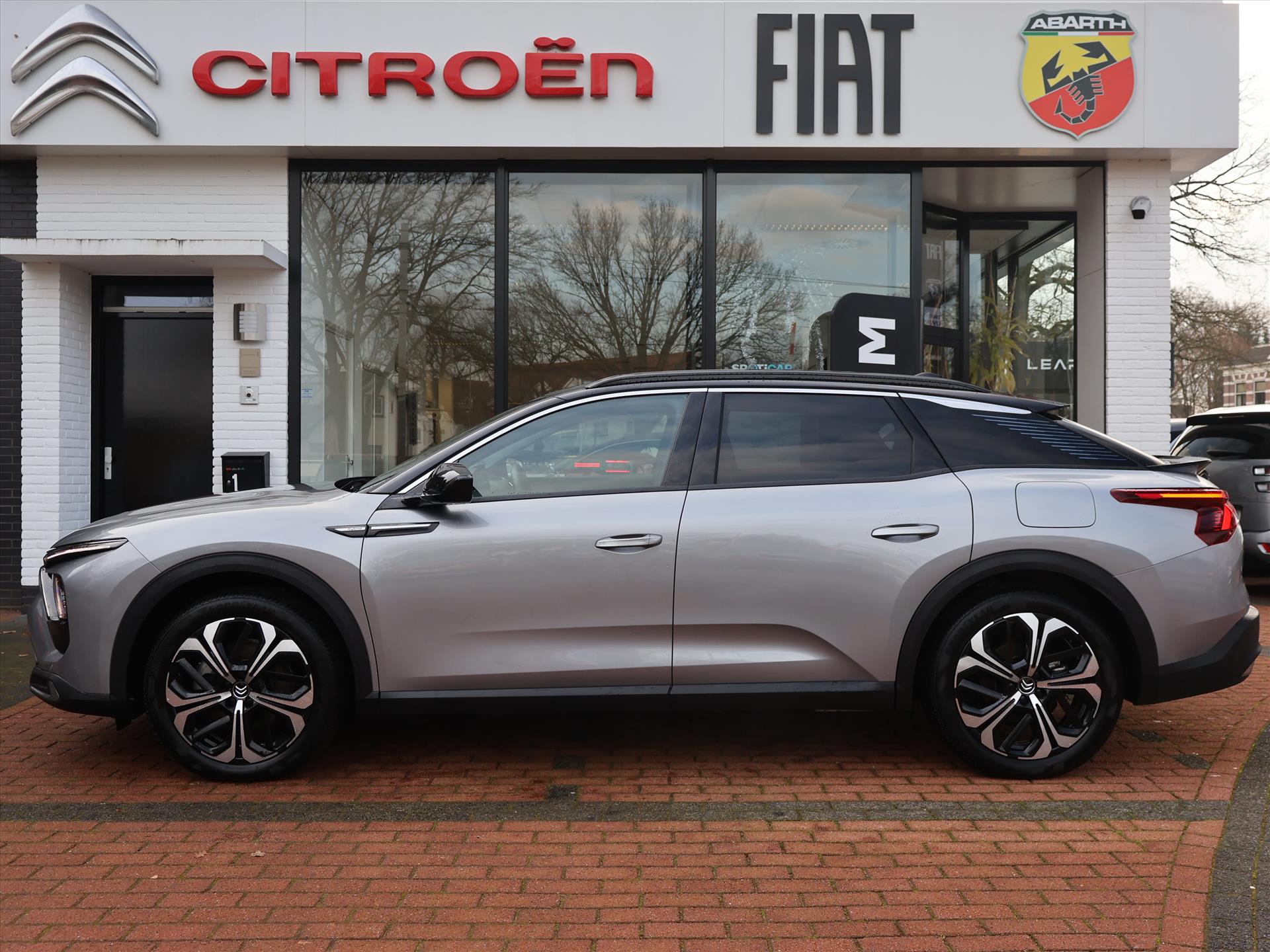 Citroën C5 X Plug-In Hybrid 225PK e-EAT8 Automaat Max, Rijklaarprijs | Dakrails | Leder | Massagefunctie | Stoelventilatie - Afbeelding 2