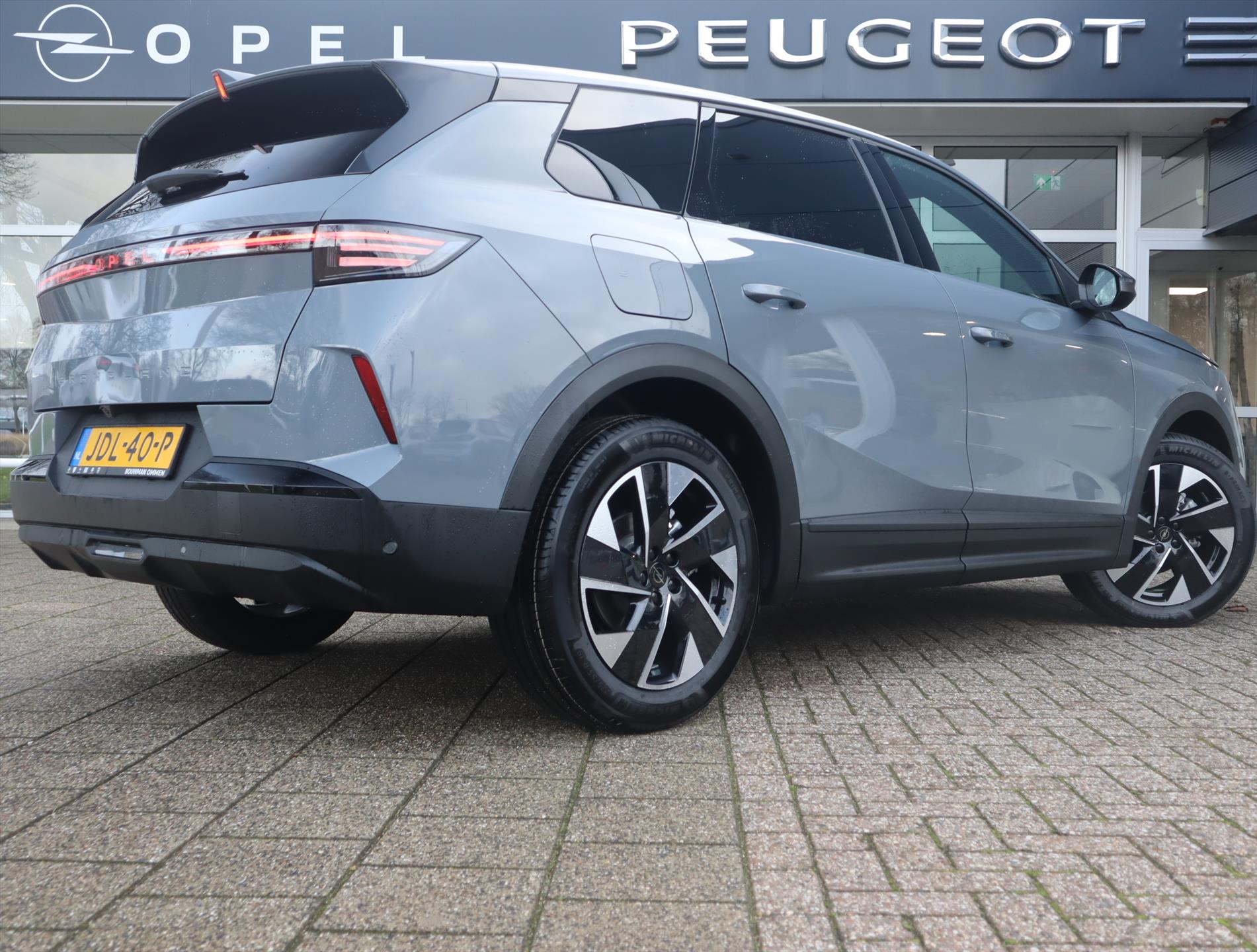 Opel Grandland Business Edition 1.2 Turbo Hybrid 145PK eDCT 6-traps Automaat, Rijklaarprijs, Camera Navigatie LED Adaptieve Cruise - Afbeelding 5