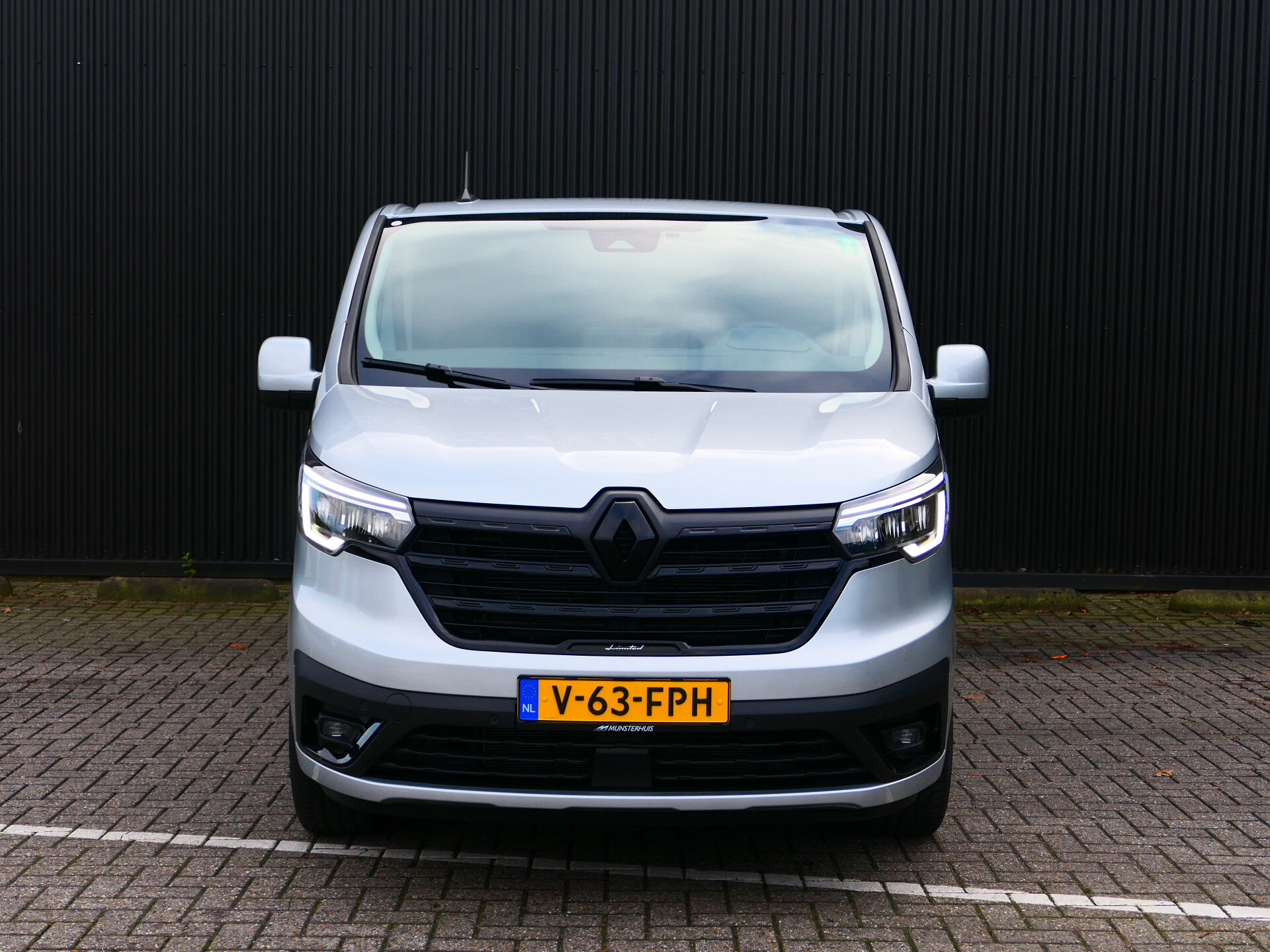 Renault Trafic 2.0 Blue dCi EDC 170 T29 L2H1 Luxe DC, vraag naar beschikbaarheid! - Afbeelding 2