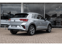 Volkswagen T-Roc 1.5 TSI 150pk DSG R-Line Edition - Afbeelding 2