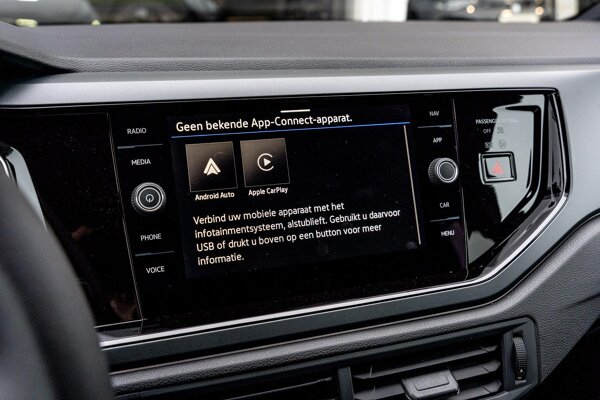 Apple Carplay/Android Auto