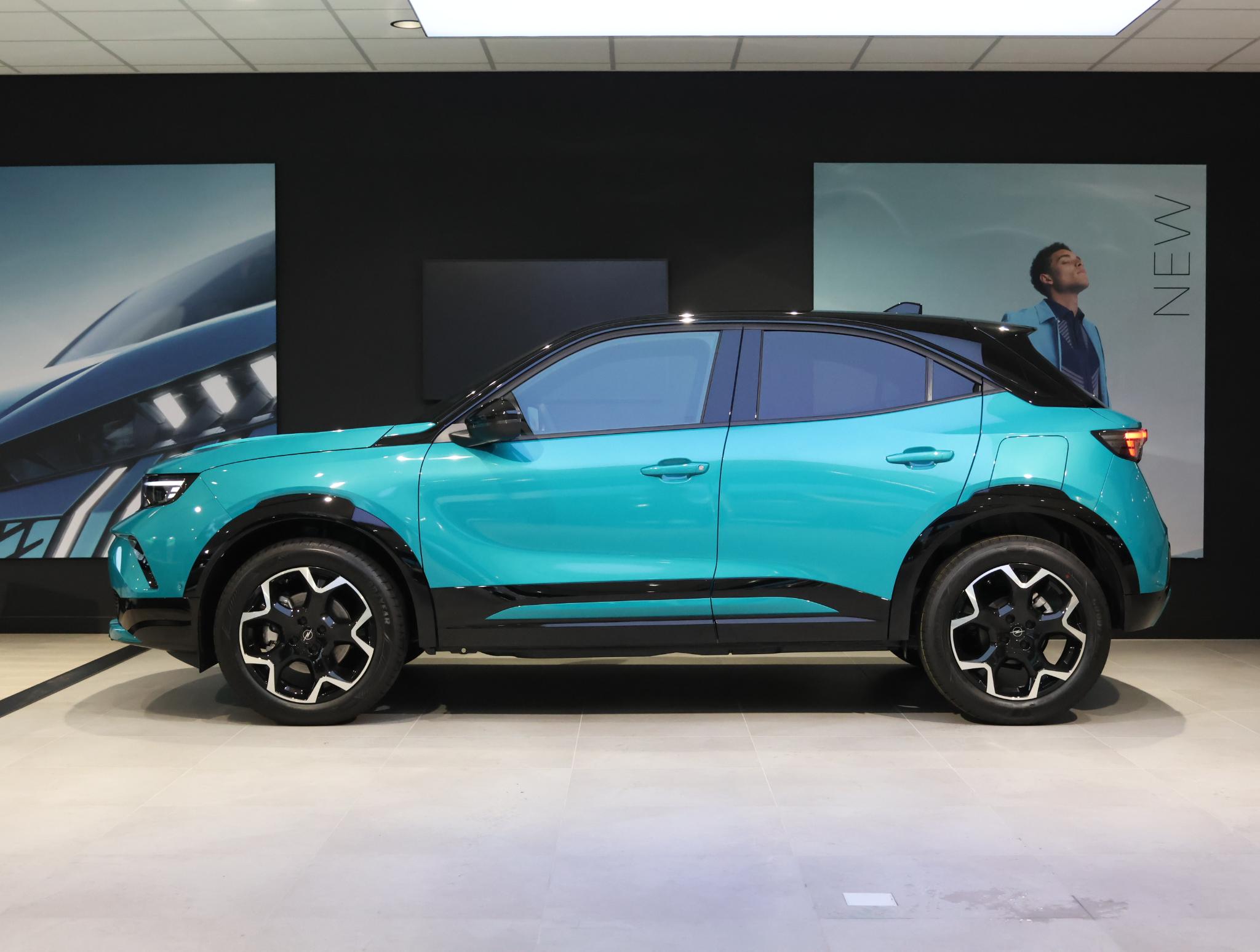 Opel Mokka SUV GS Hybrid 145 pk Automaat - Afbeelding 2