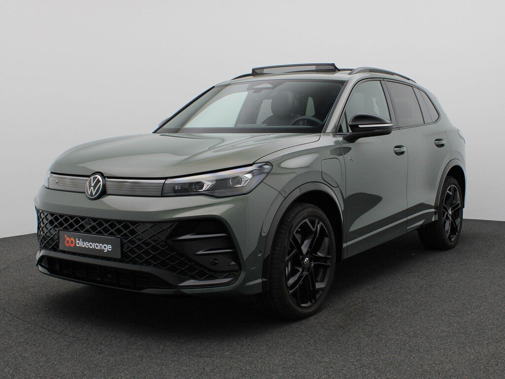 Volkswagen Tiguan 1.5 eHybrid R-Line Edition 272PK DSG Pano-Schuifdak, Black Style