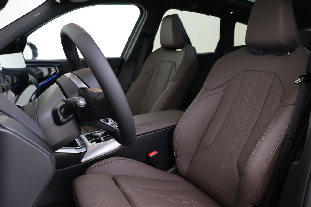 BMW X3 8