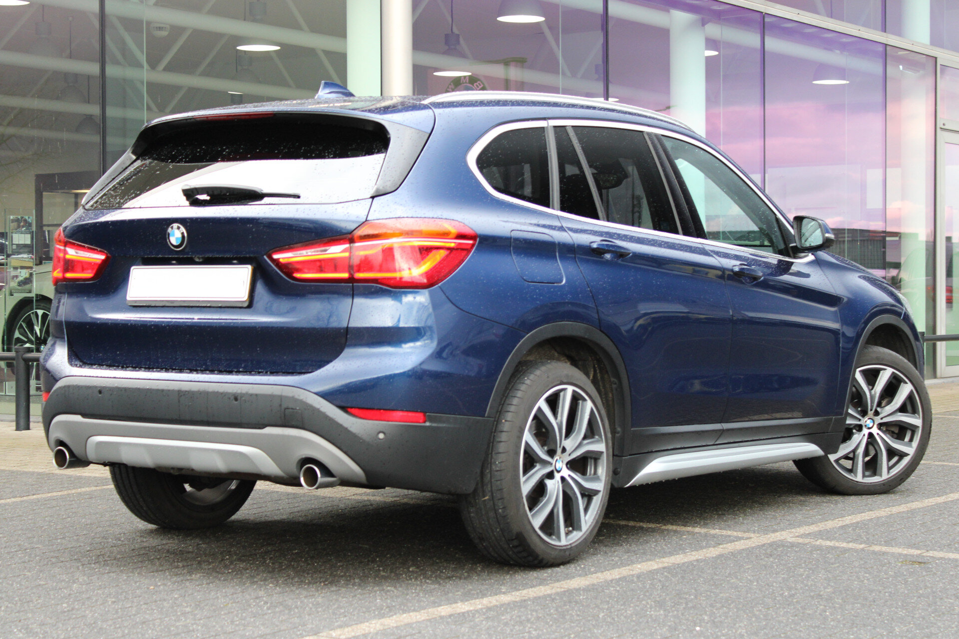 BMW X1 xDrive20i xLine Automaat - Afbeelding 2